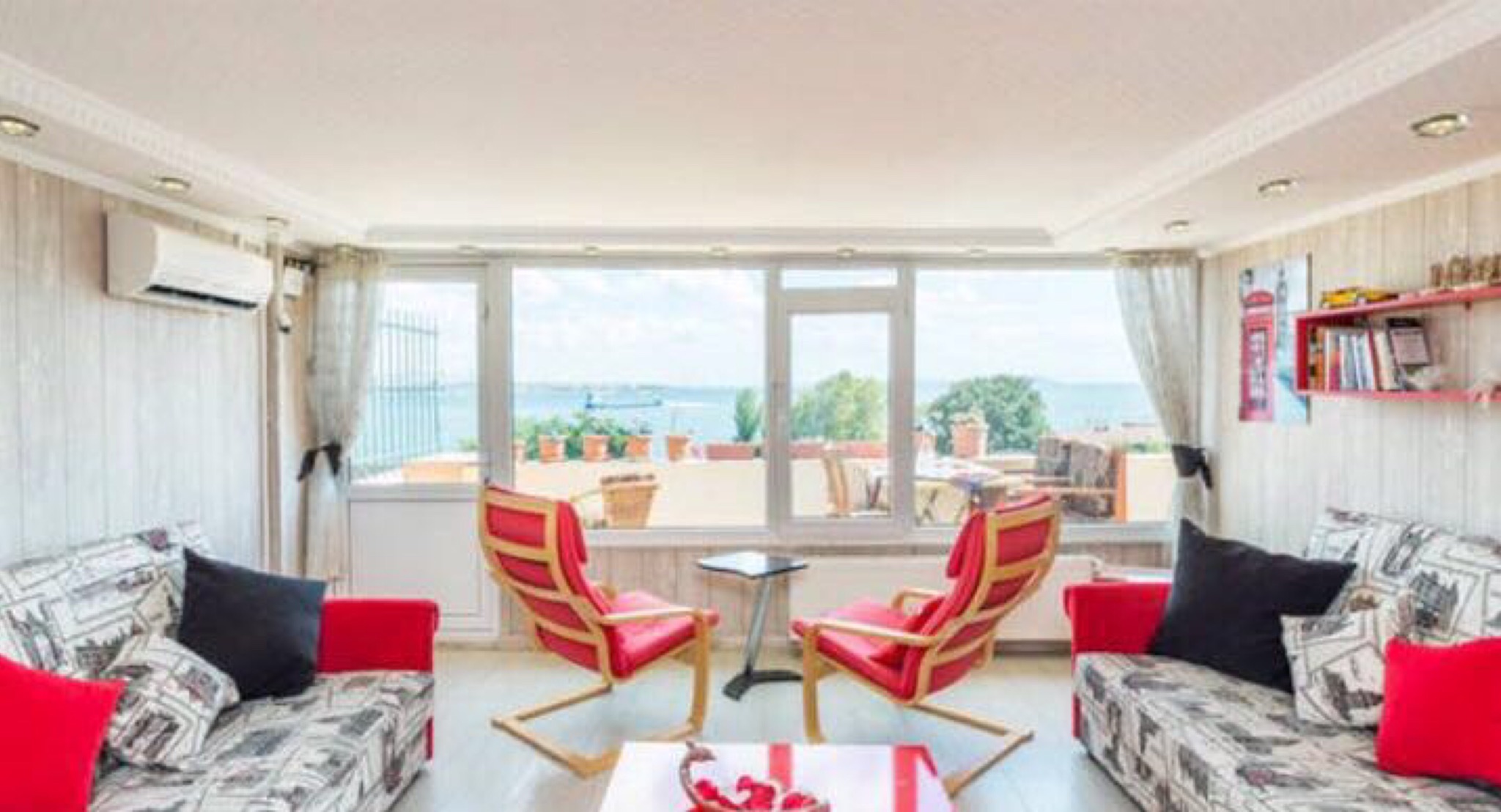 Front of SEA View Apartments Sultanahmet SEA VIEW