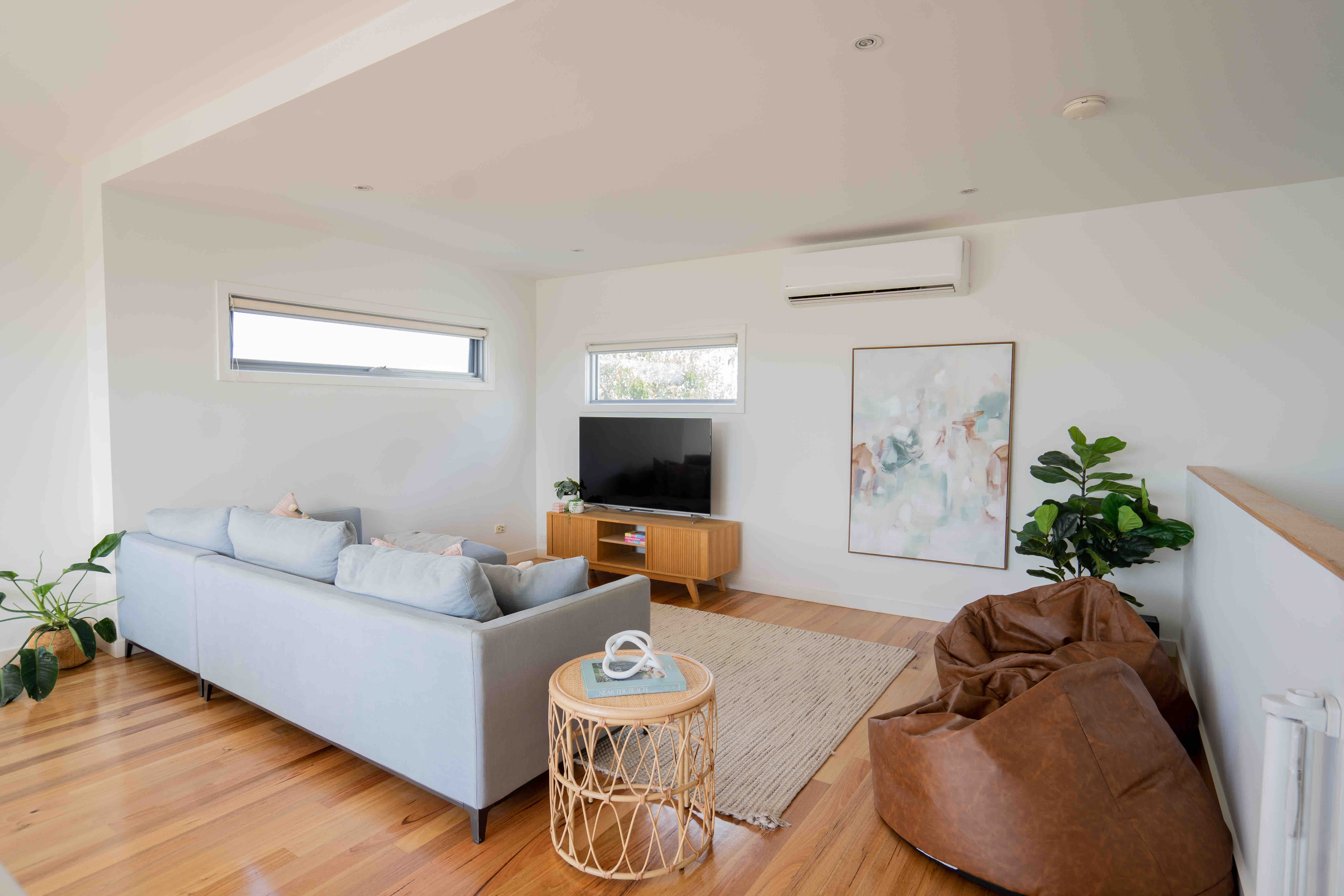 3 bedroom home in prime location WALK everywhere! in Surf Coast, Barwon South West Vic