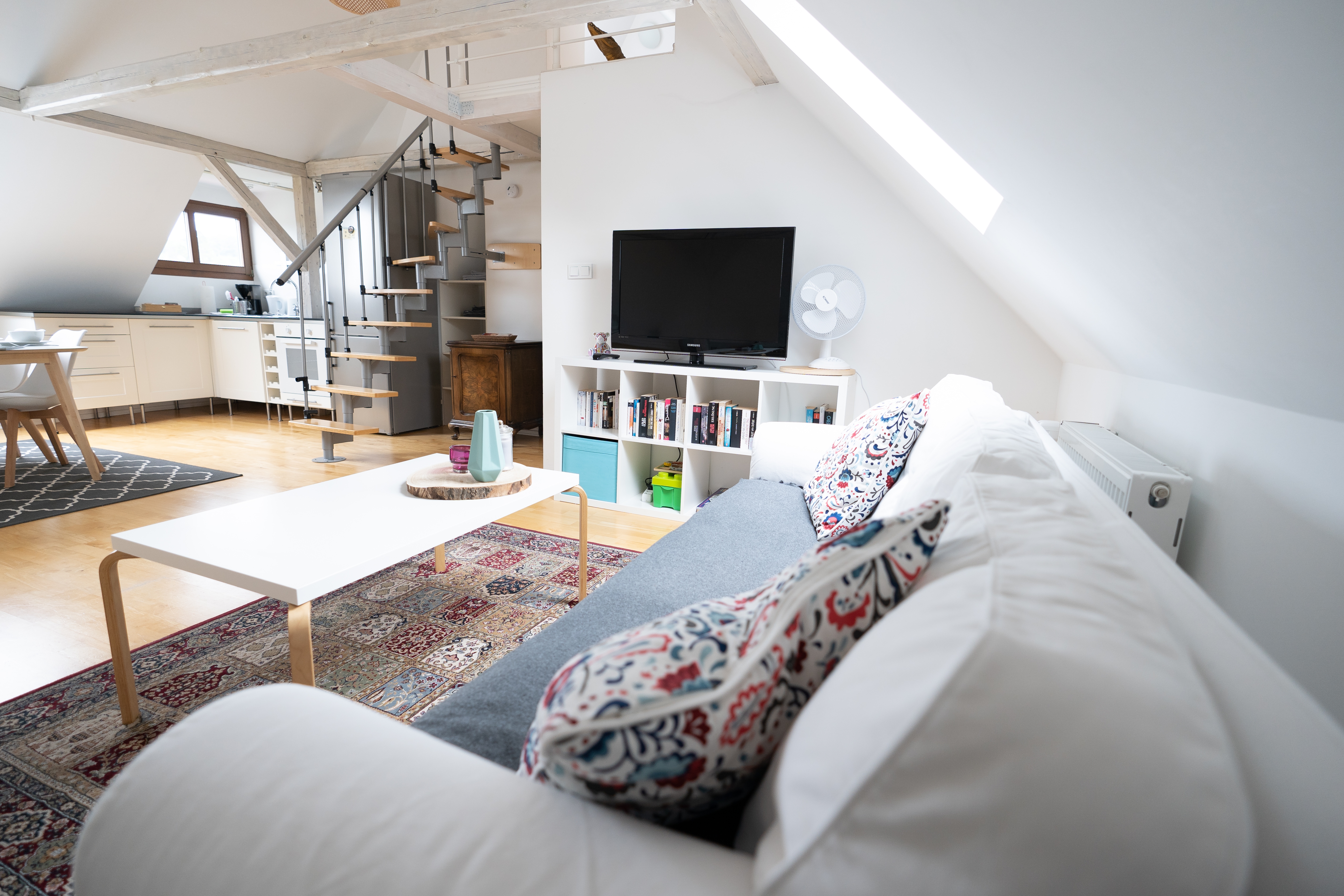 Apartment 27