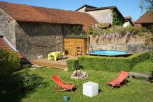 Maison en pierre du bugey + piscine