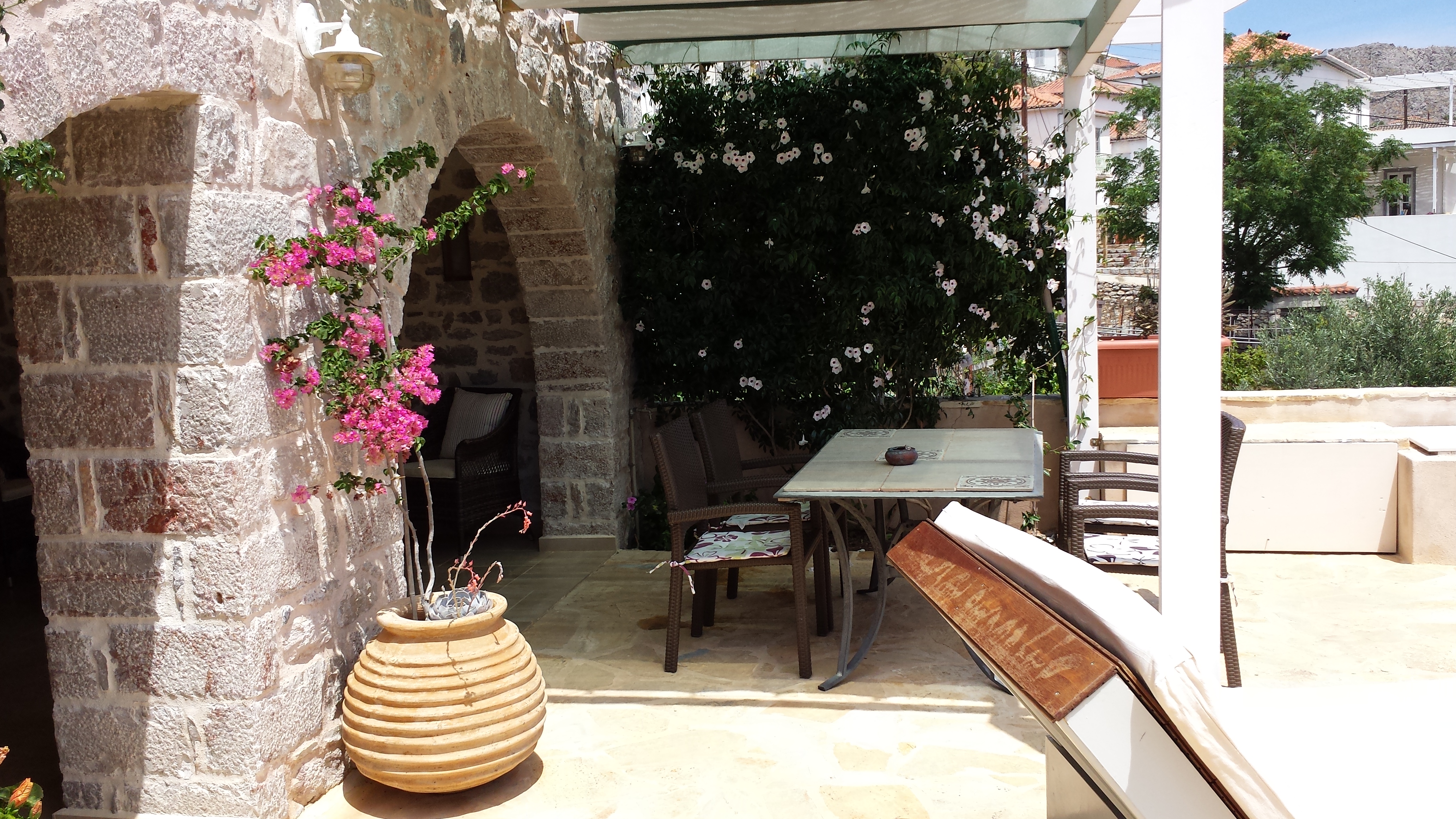 STUDIO HYDRA GREECE