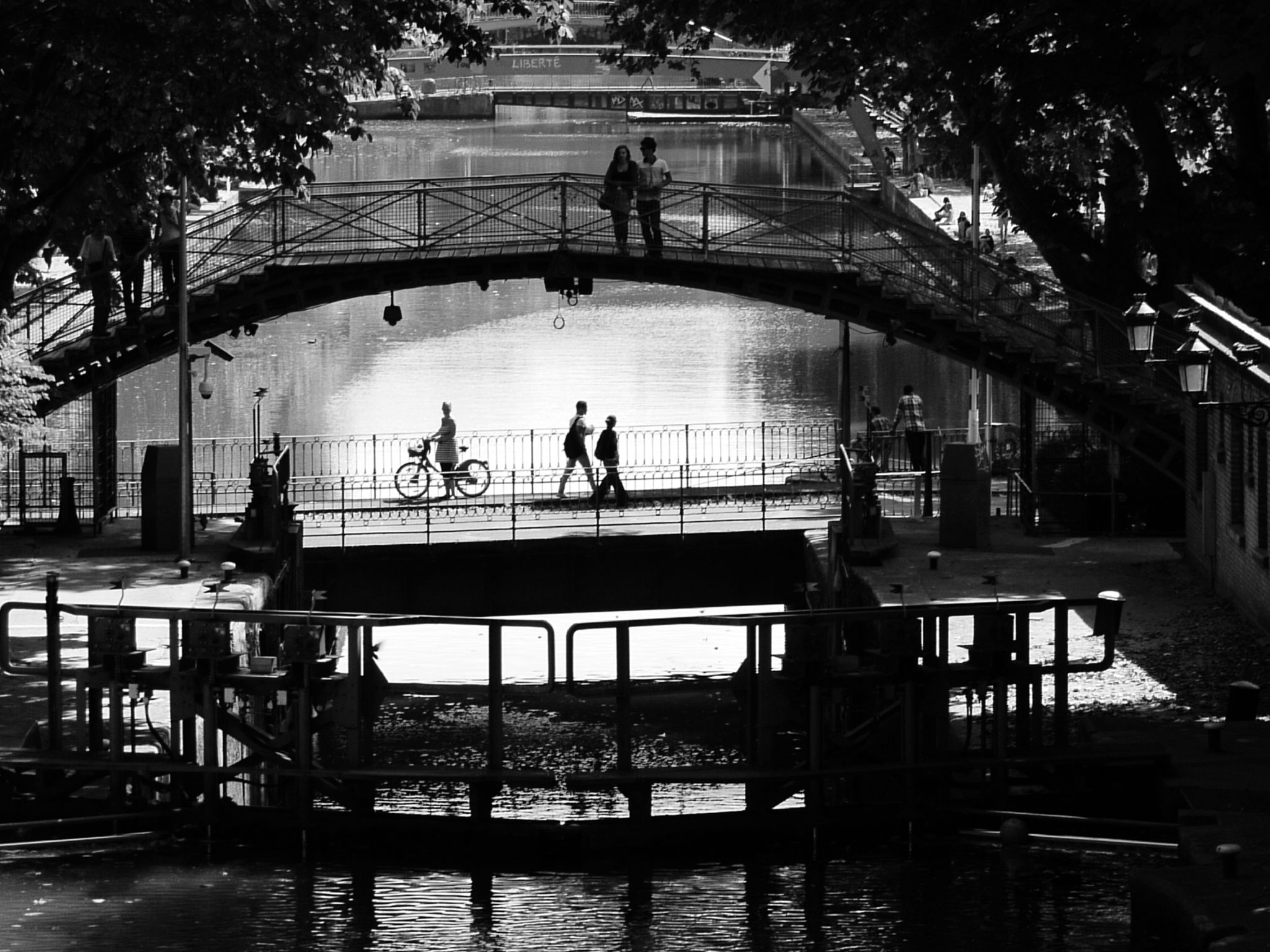 BEAUTIFUL APT IN PARIS CANAL ST MAR in Entrepôt, Paris