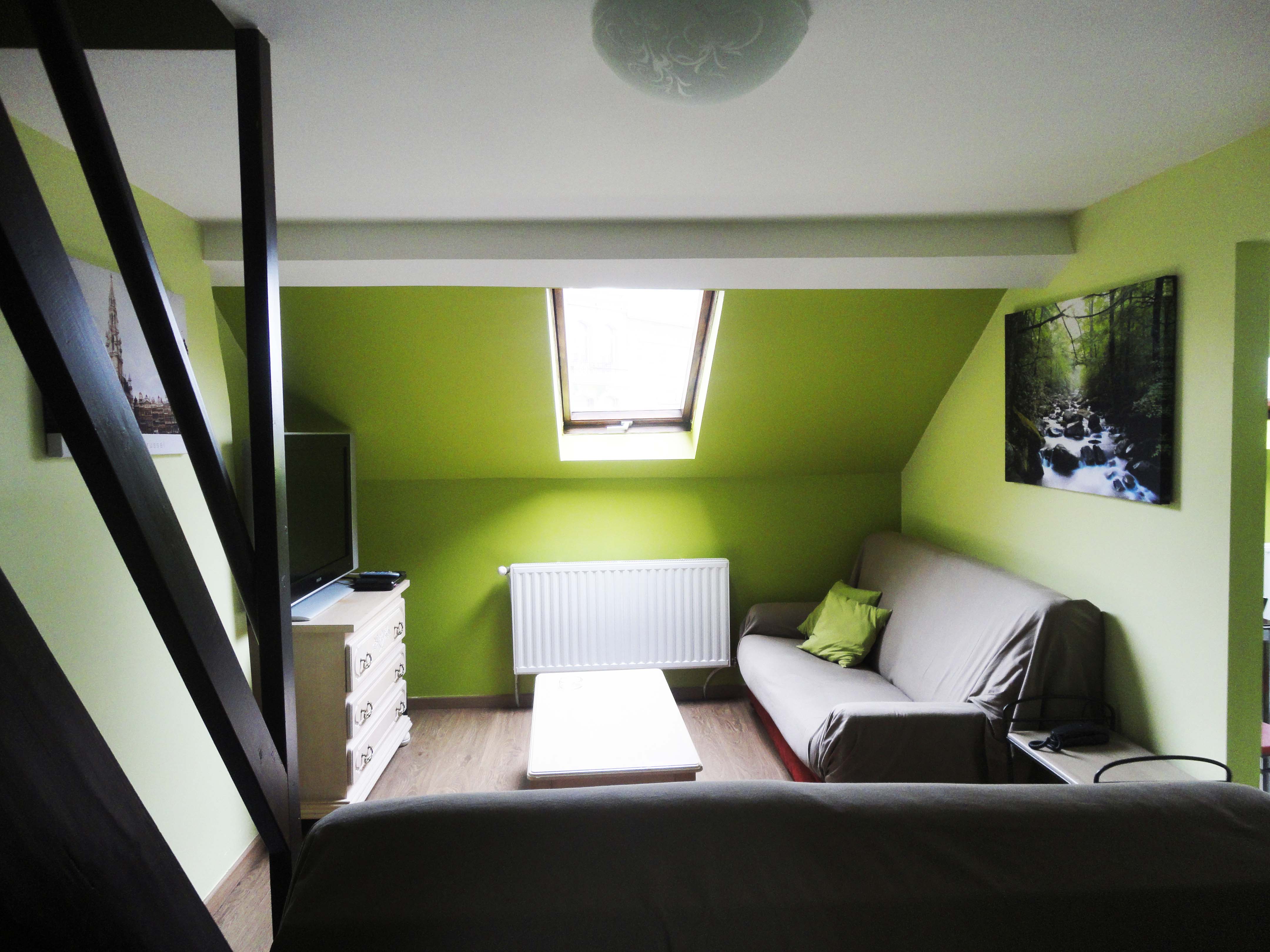 Private Duplex Apt-Brussels Midi Station & Center in Anderlecht, Brussels