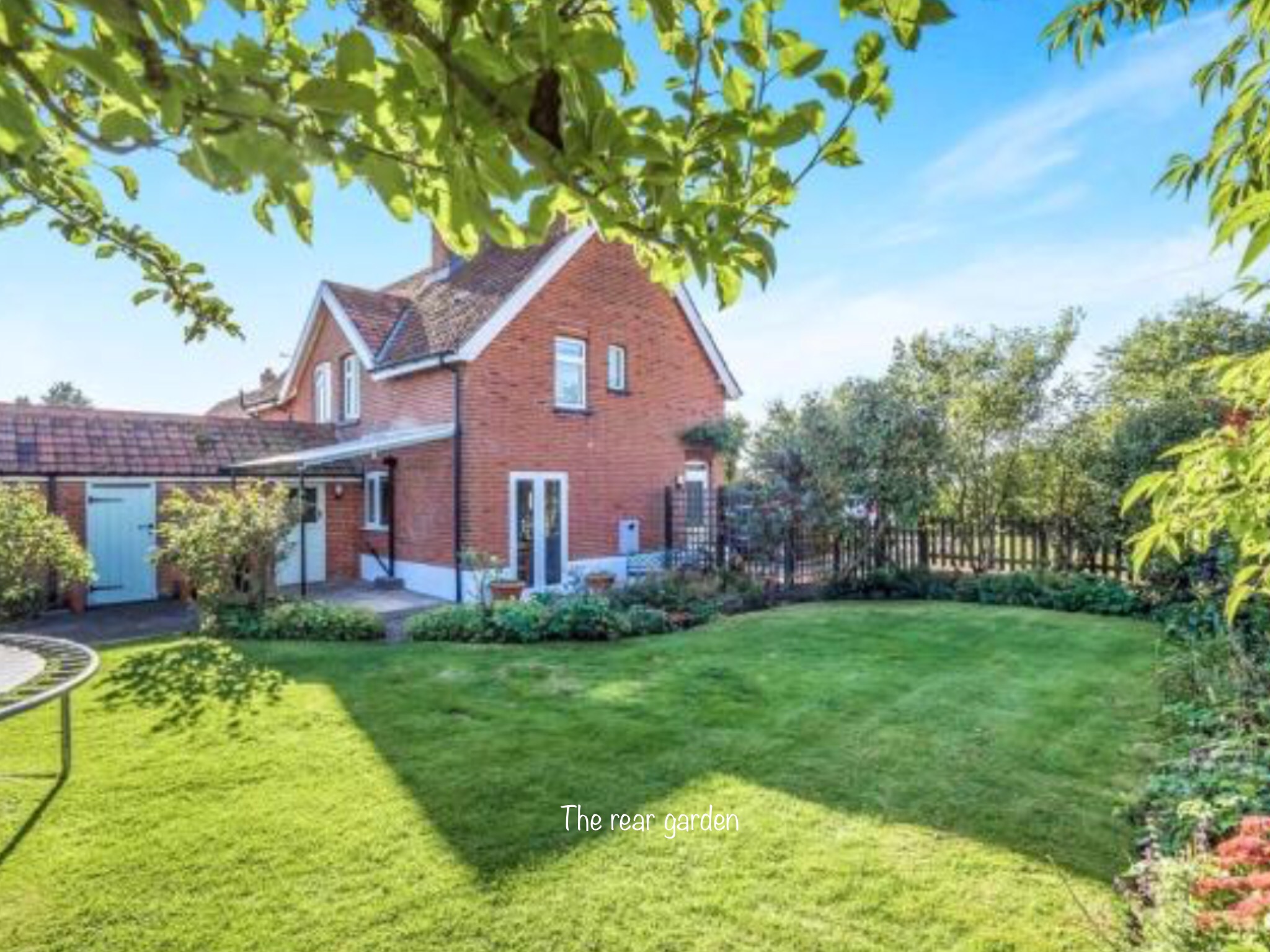 Lovely cottage on the champagne coast Cottages for Rent in Gimingham