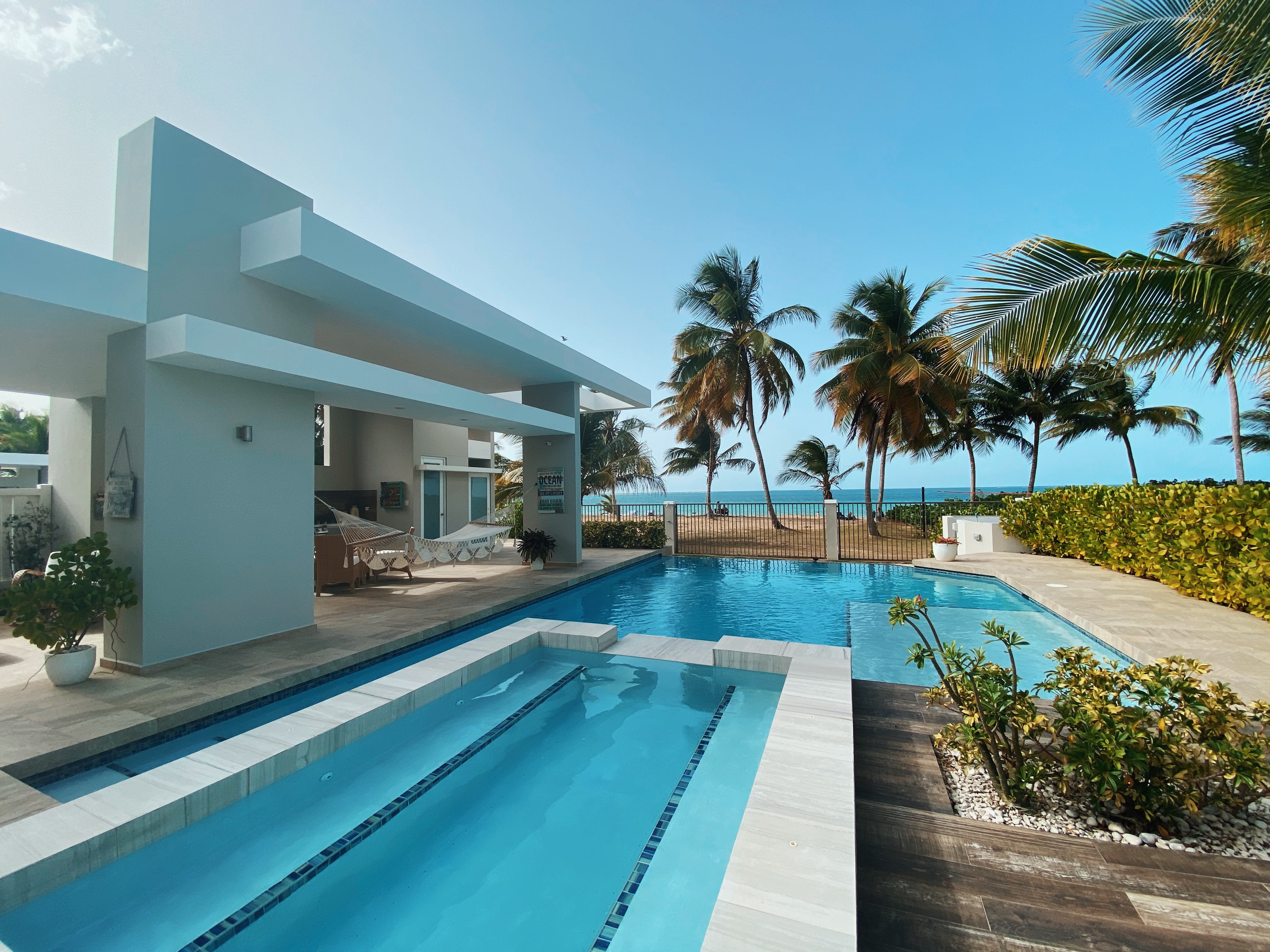 Ocean Eleven Luxurious Beachfront Pool House Villas For Rent In Rio Grande Rio Grande Puerto Rico