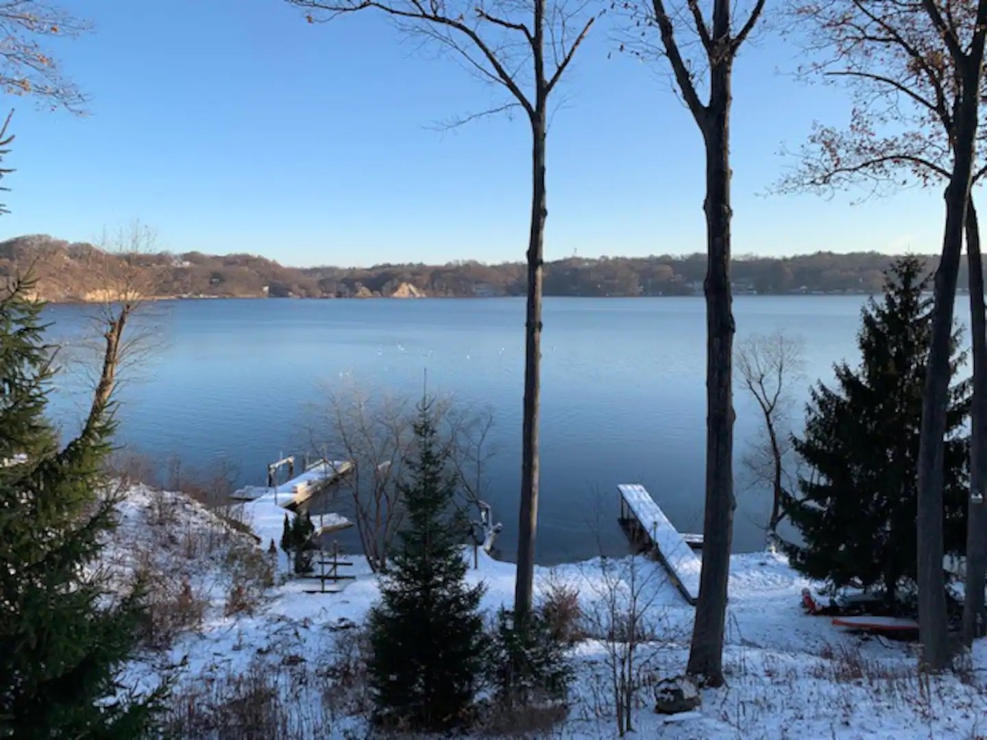 Irondequoit Luxury&Modern Waterfront Apartment Guesthouses for Rent