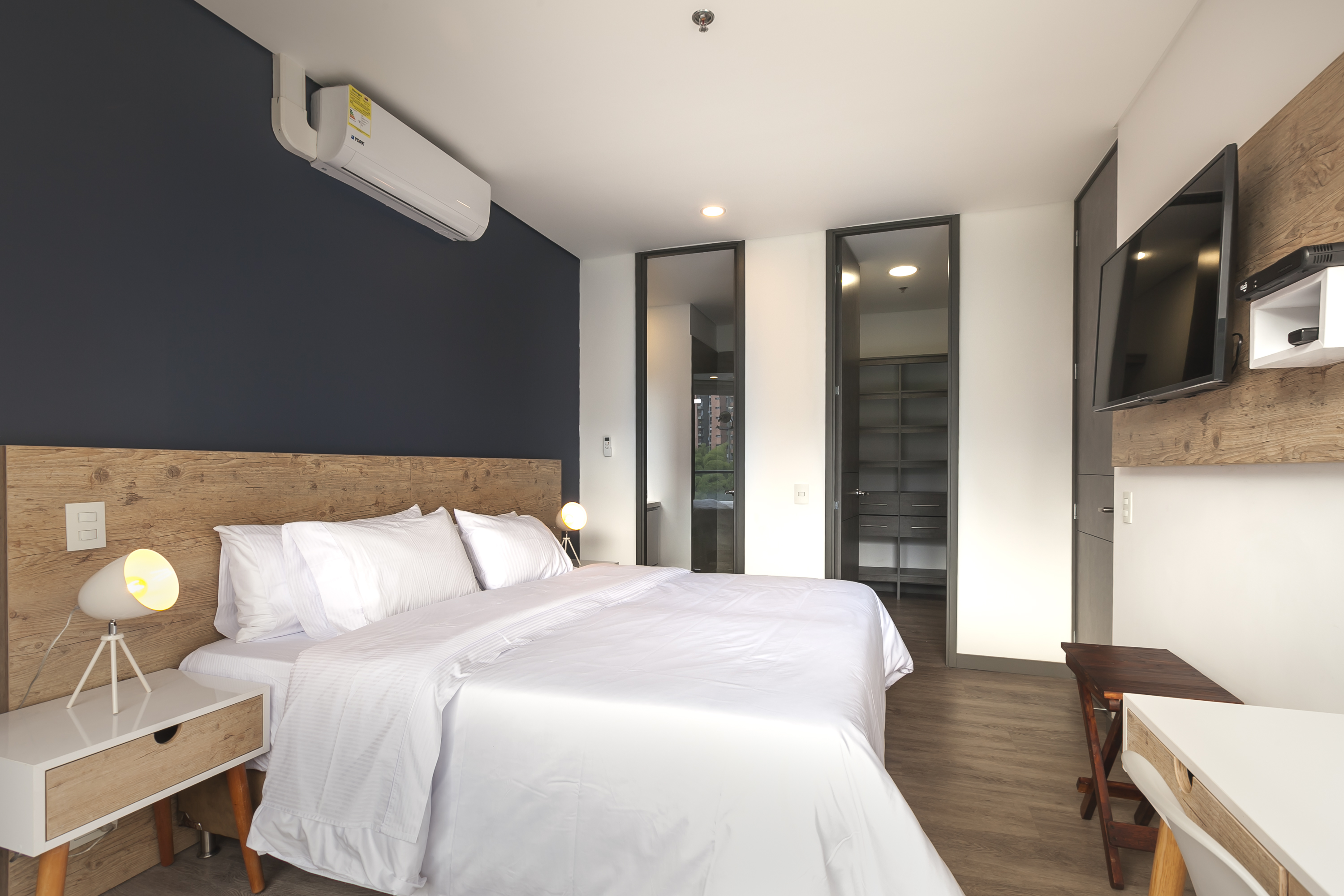 AMAZING BRAND NEW SUITE IN THE BEST CITY, MEDELLIN Apartments for
