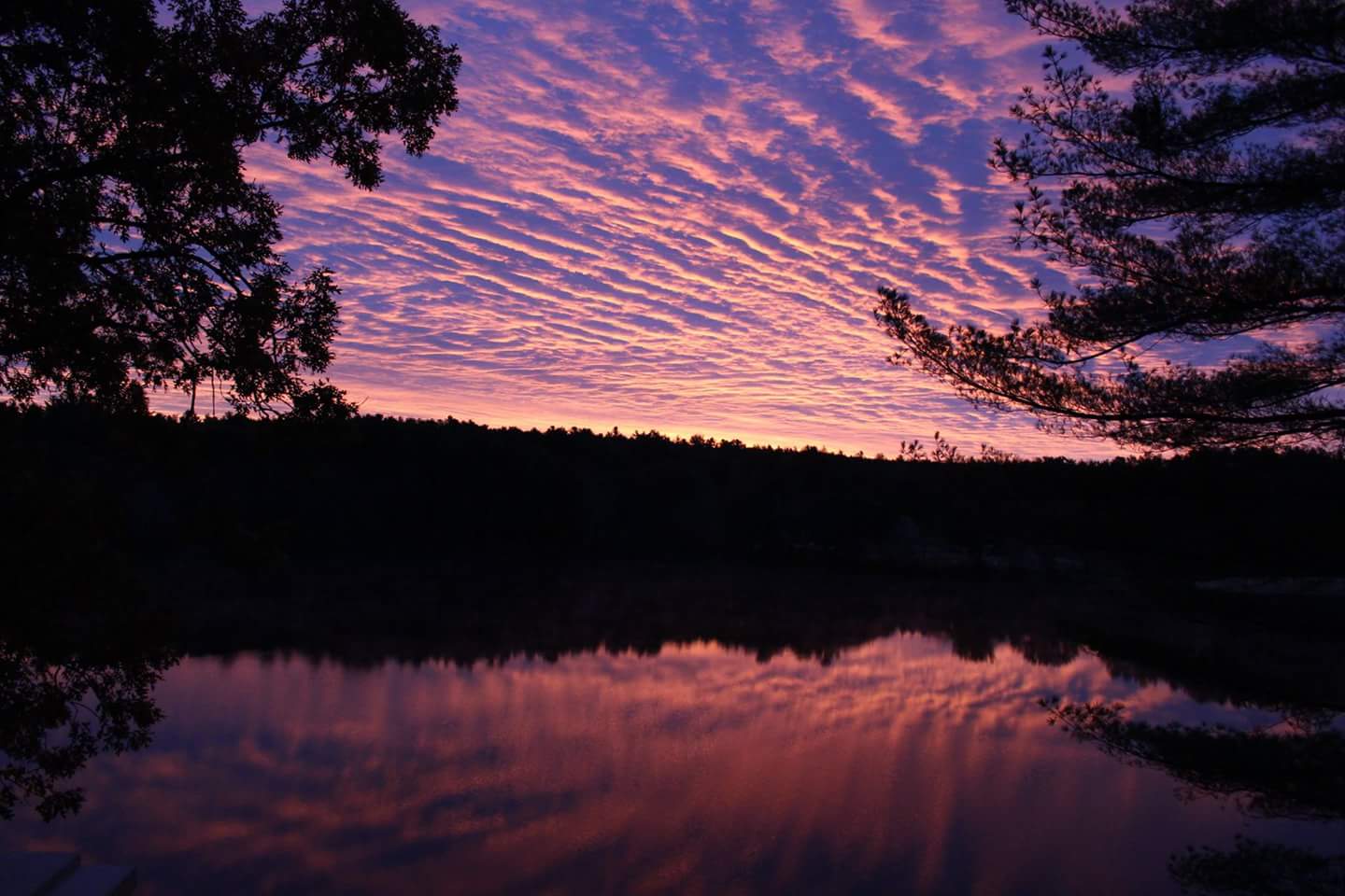 Private waterfront cottage on Quaddick Lake, CT Cottages for Rent in