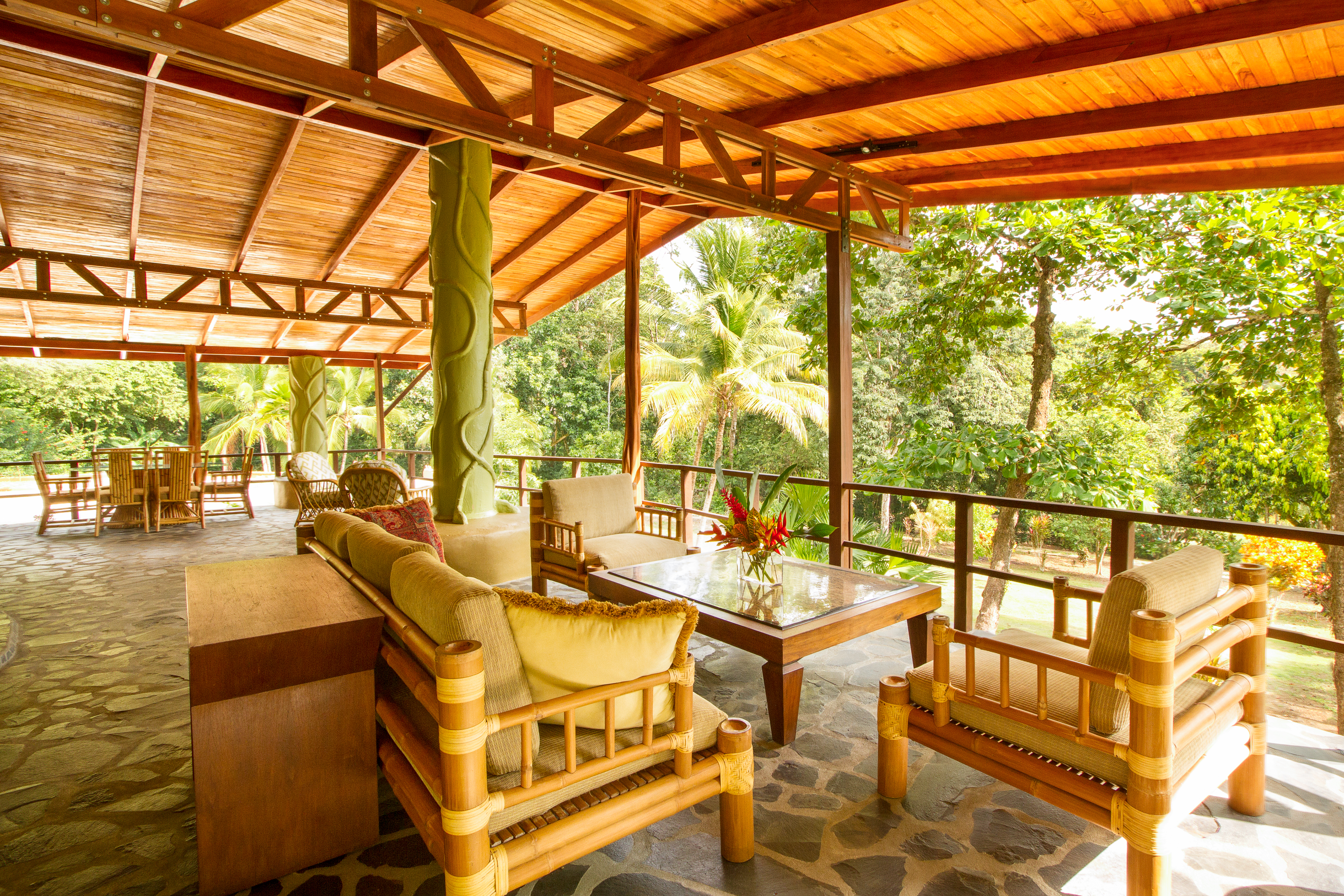Jungle and Beach Retreat