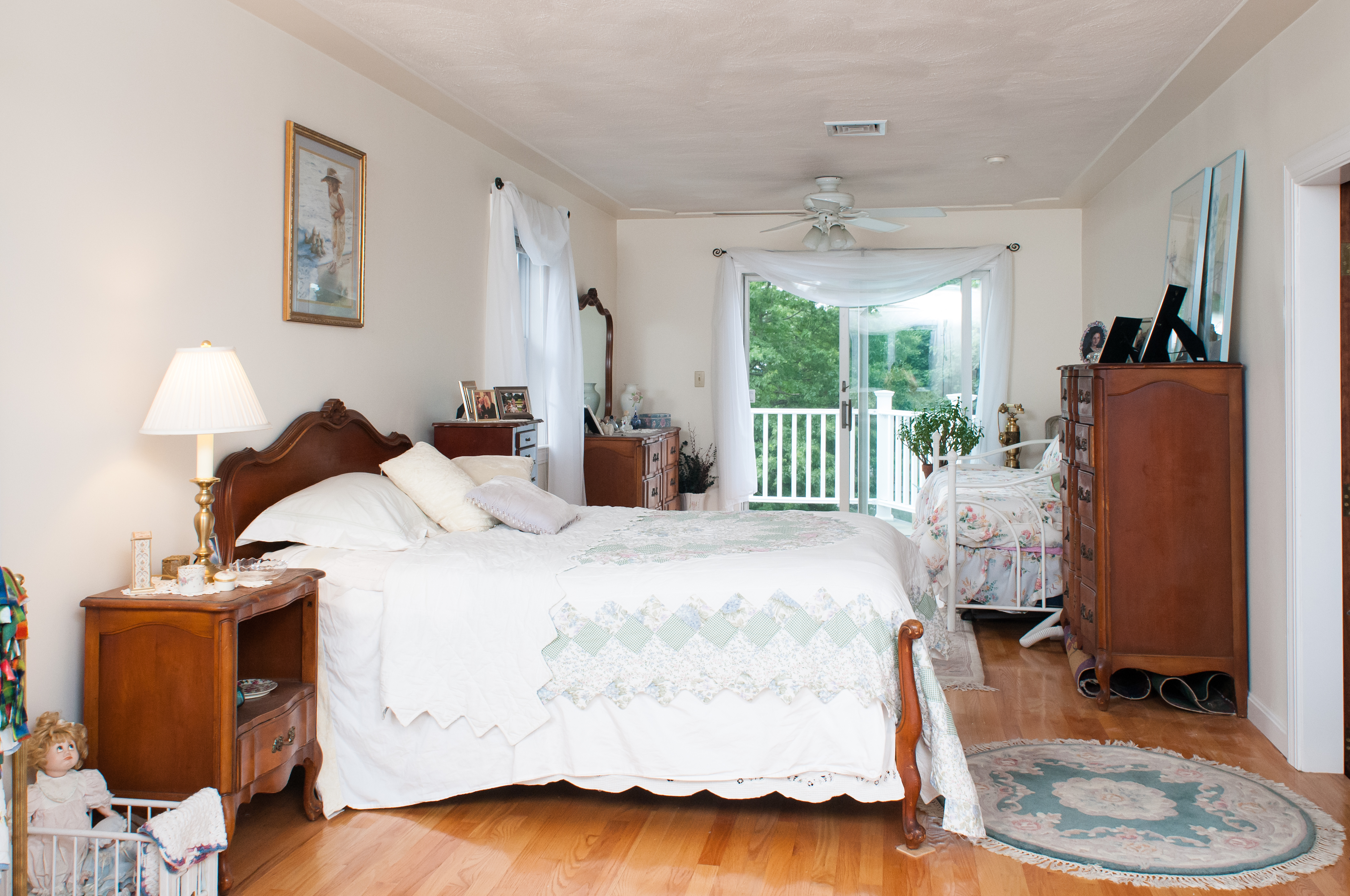 private room in a 1 family home.