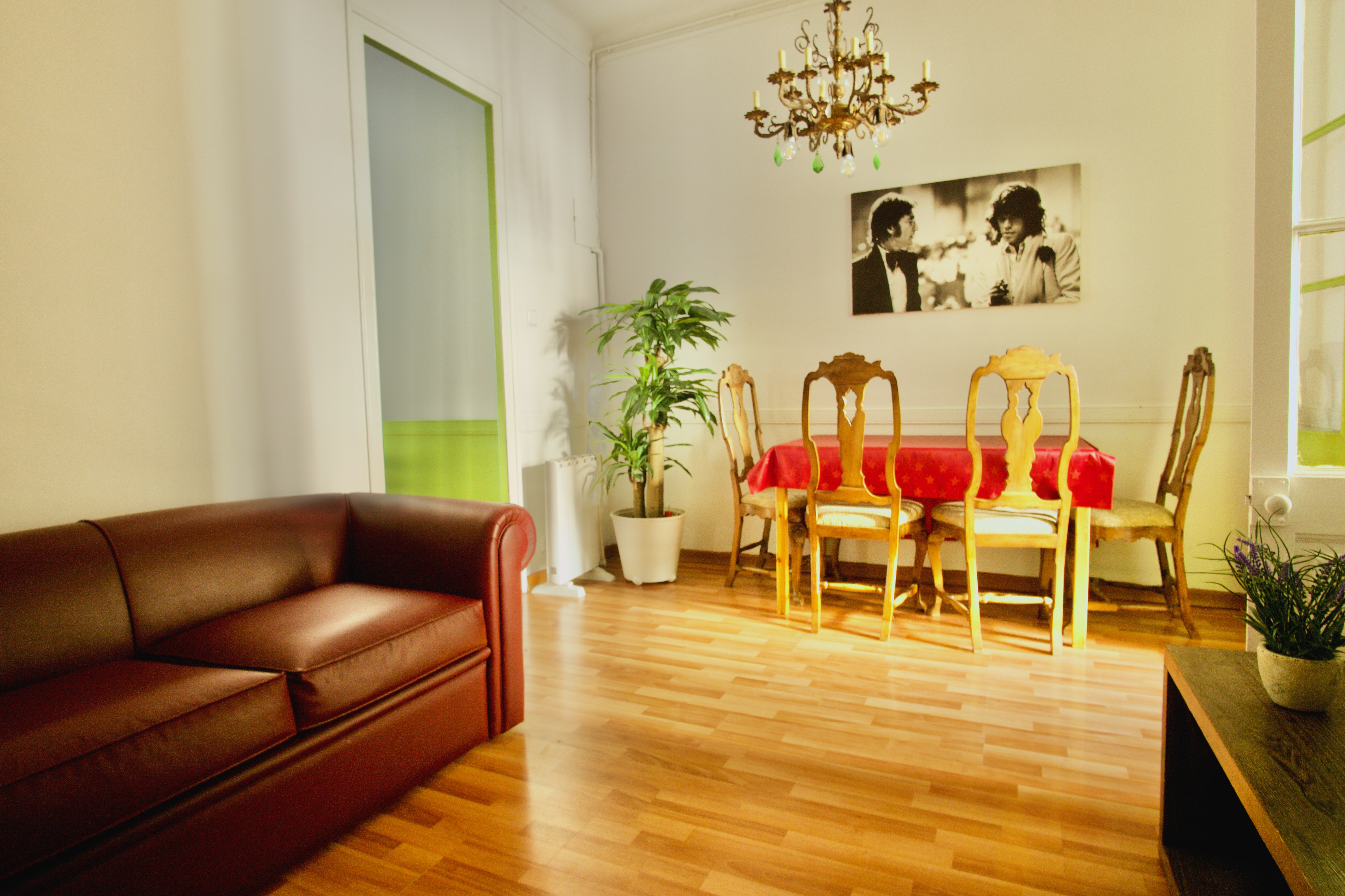 Silent flat in Gràcia - Sagrada Familia
