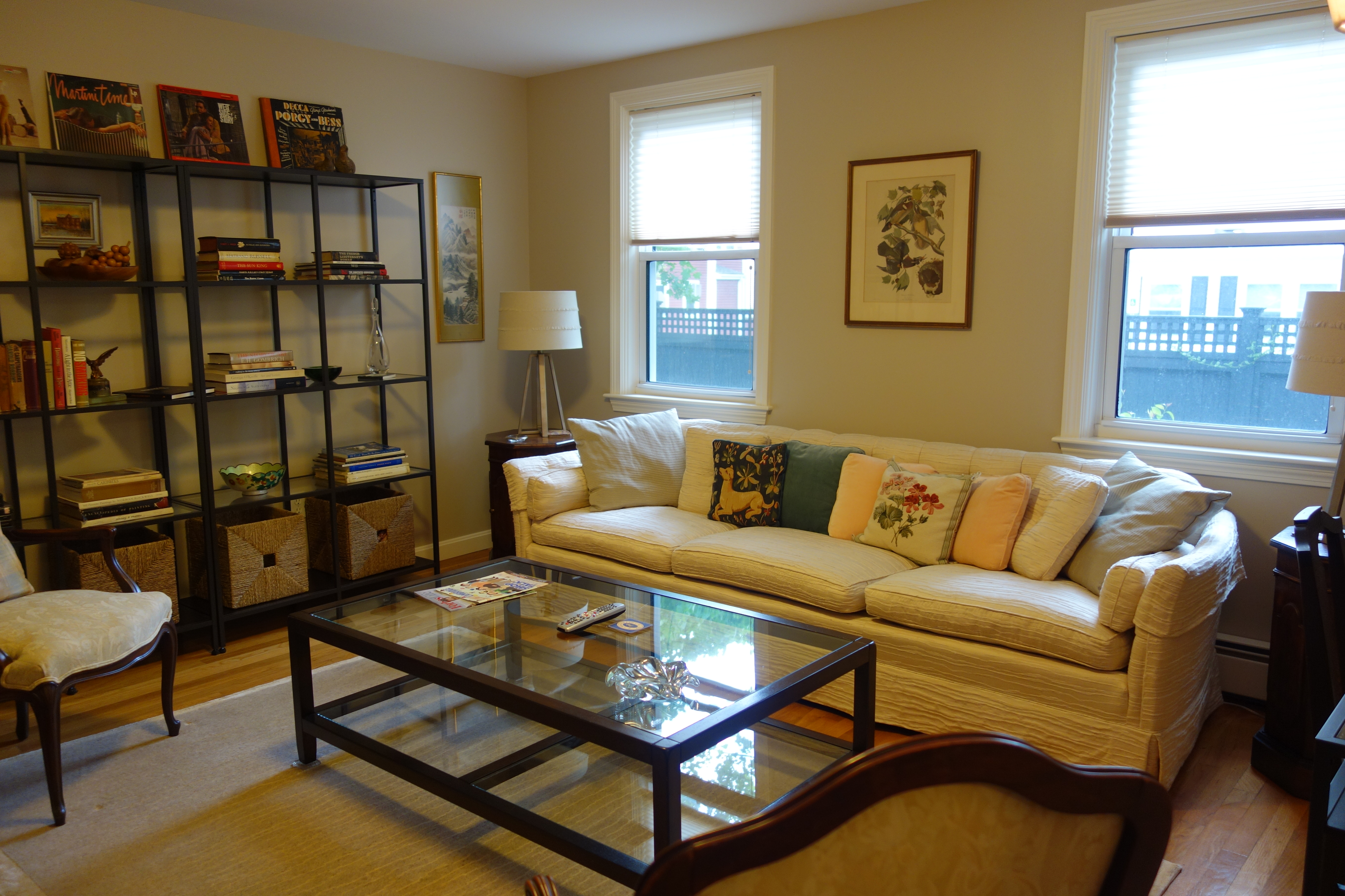 WELL-APPOINTED, BRIGHT AND SPACIOUS in East Cambridge, Cambridge