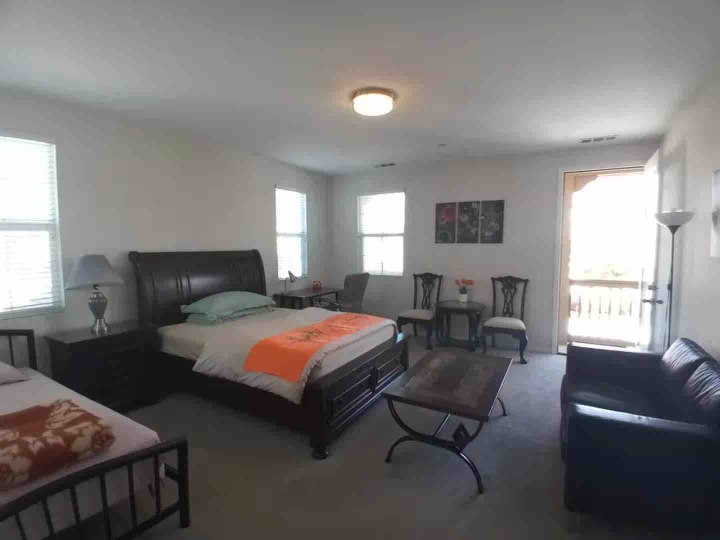New house in 2016, convenient traffic (Room-1)
