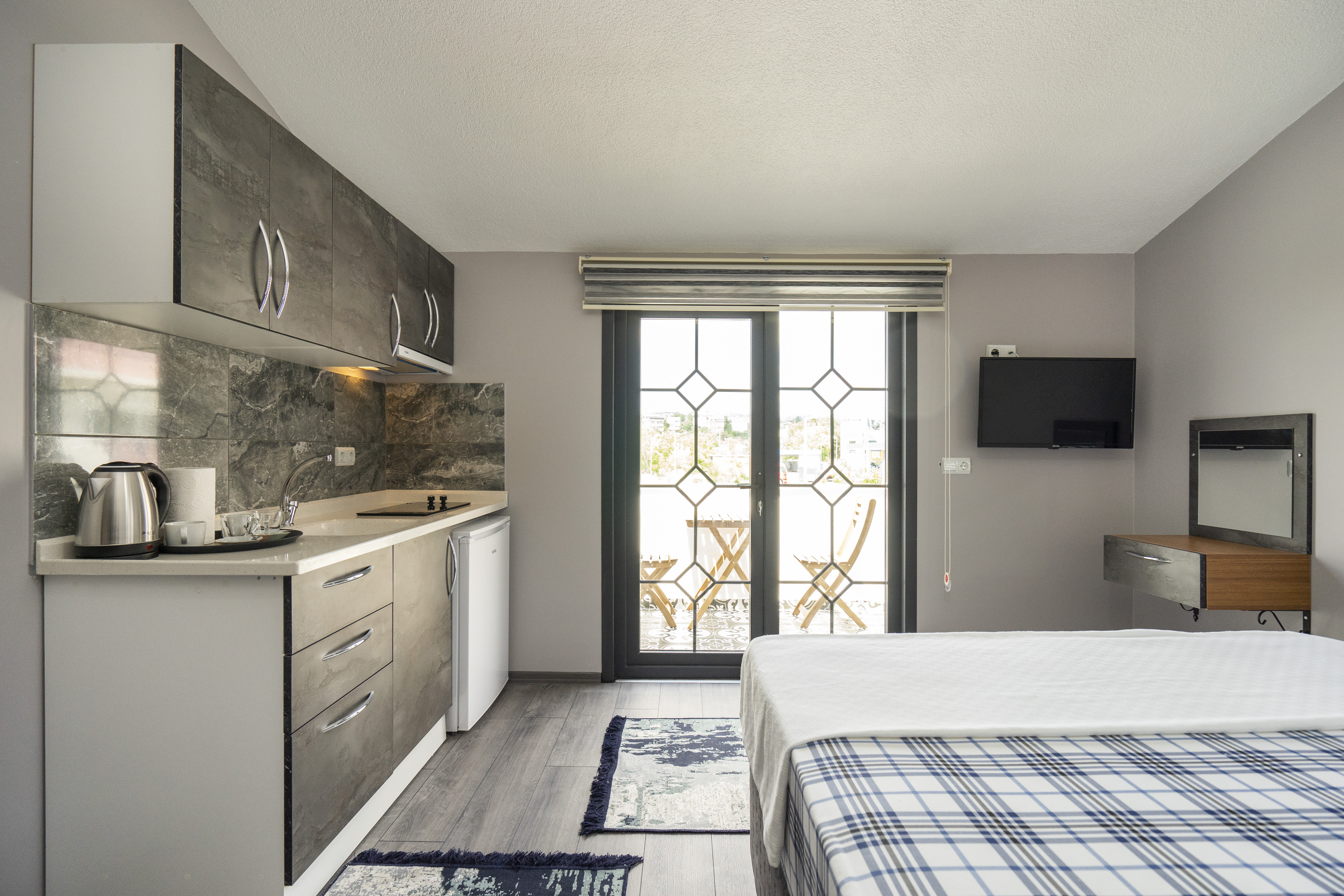 Stylish Studio Apartment in Compound with Private Beach