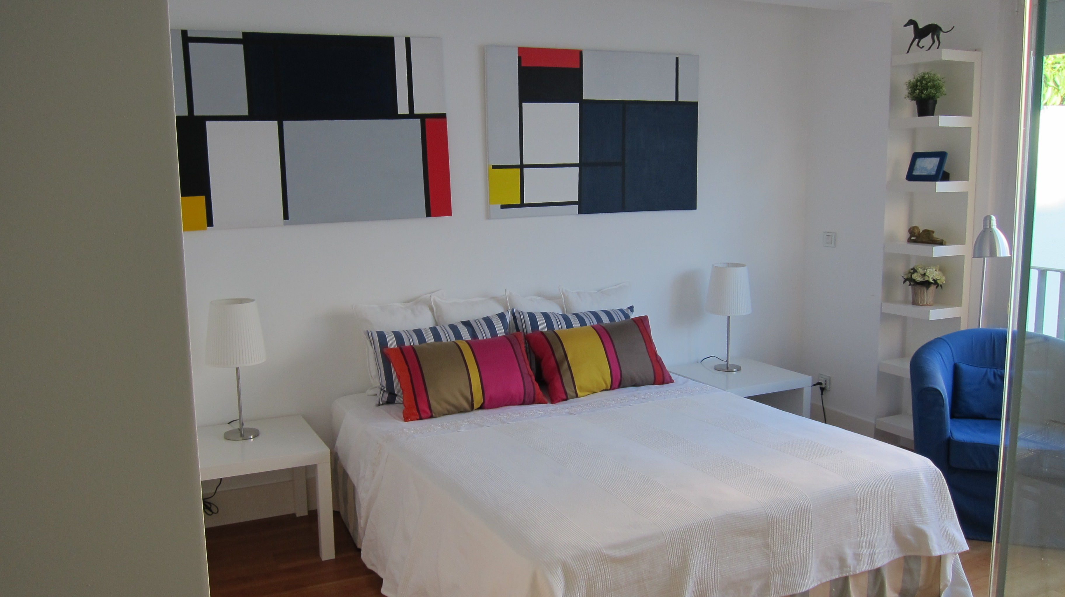 Apt MONDRIAN historic center/garage