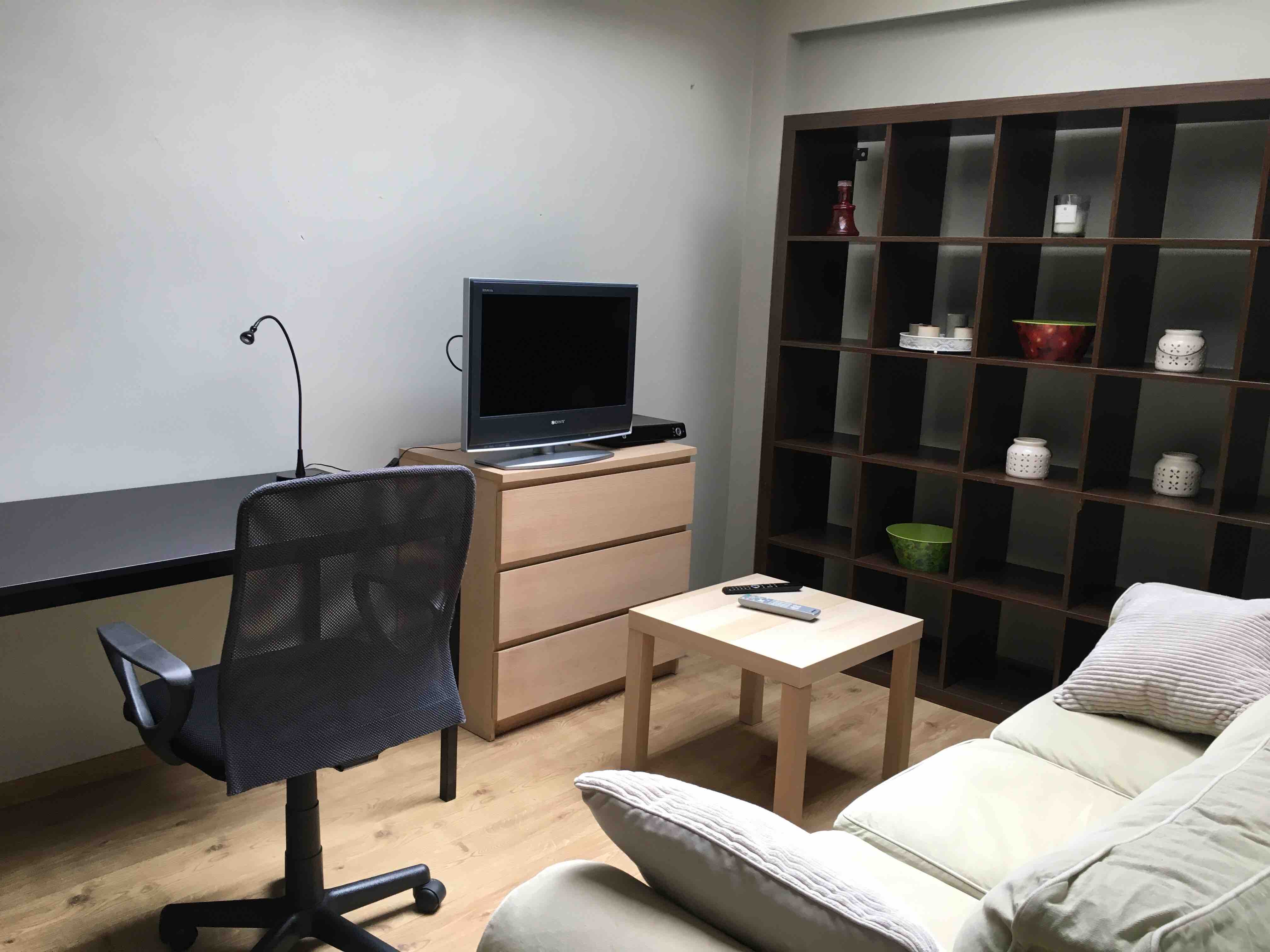 Expat/work/internship_Small apartment (Long term) in Brederode, Antwerp