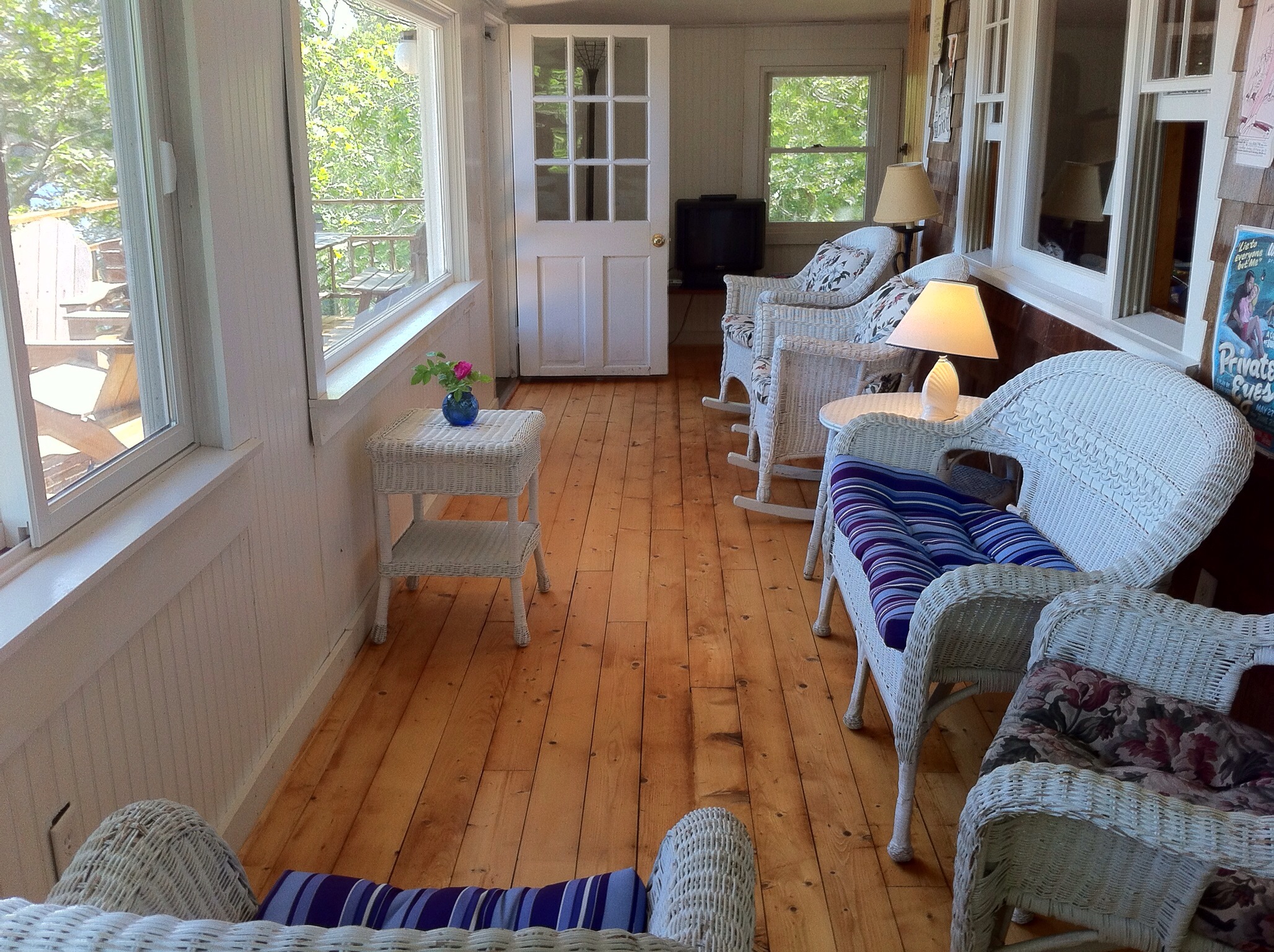 Waterfront * View * Private Beach * on Gull Pond Cottages for Rent in