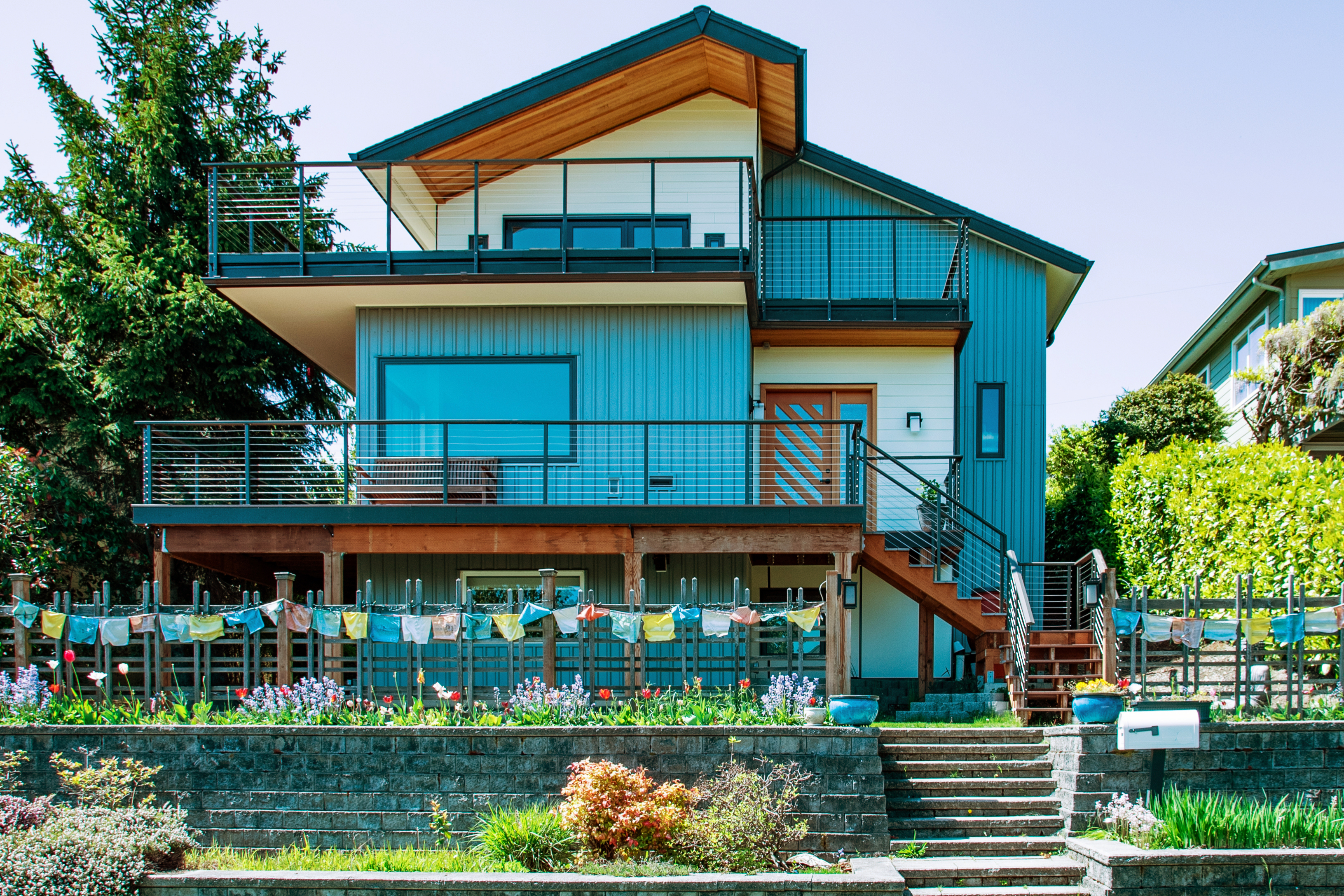 Peaceful West Seattle Retreat - Self-contained