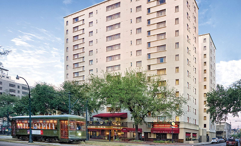 New Orleans 1br Suite, Avenue Plaza in Central City, New Orleans