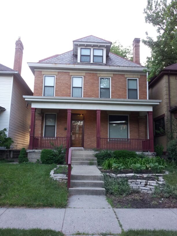 Downtown! Beautiful Historic Old Oaks Home! in Near South, Columbus