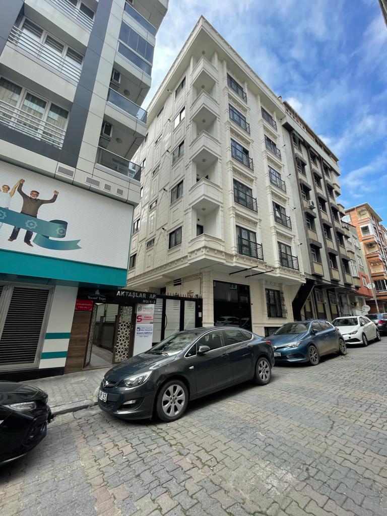 Modern Studio Apartment in Center F22