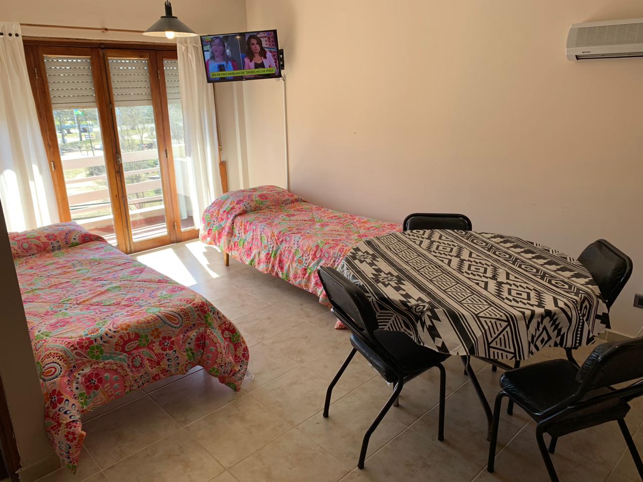 Apt Centric Villa Gesell