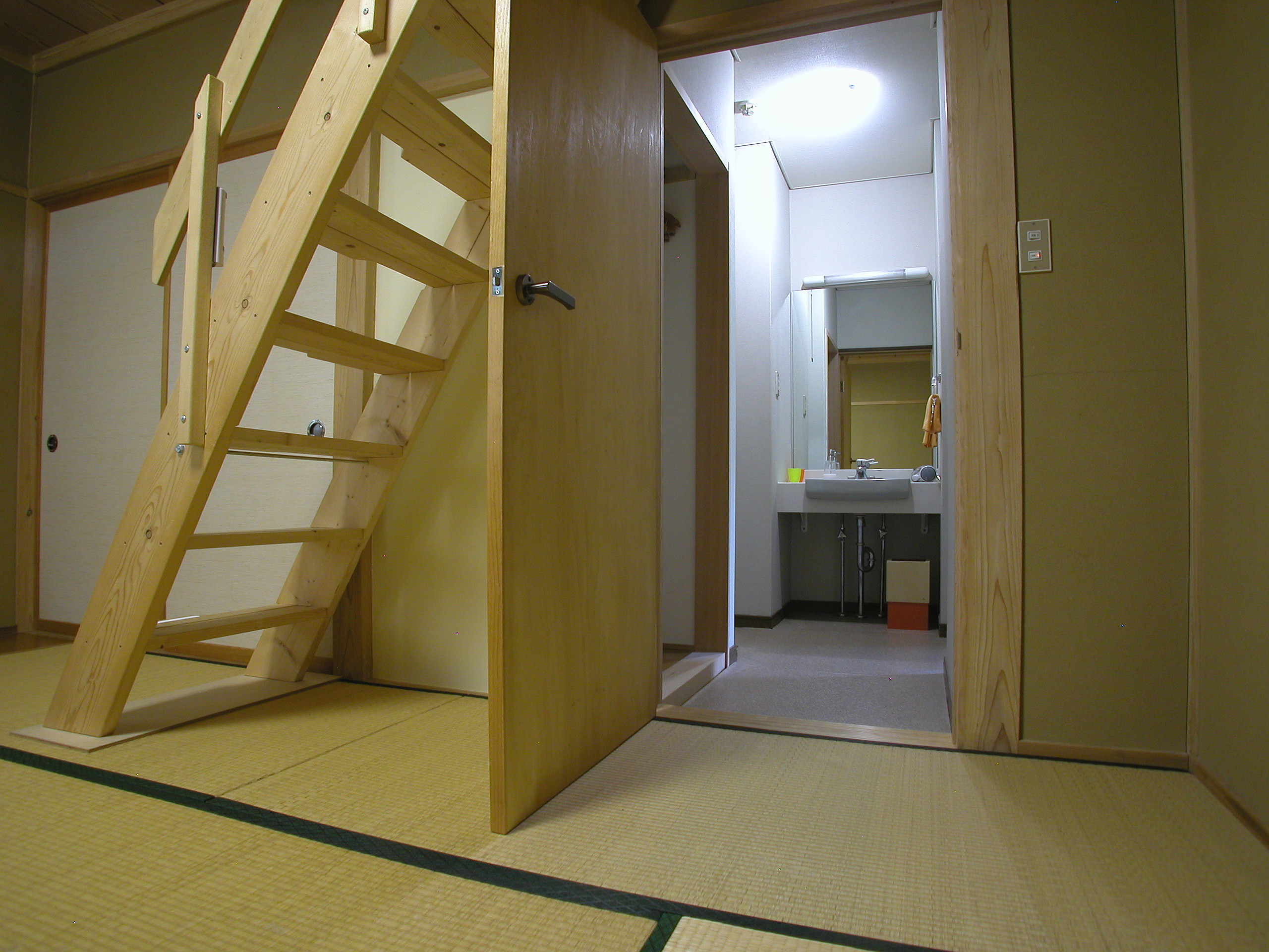 Japanese-style Room w/Attic Bedroom - B&B Koyuki - Bed and breakfasts ...