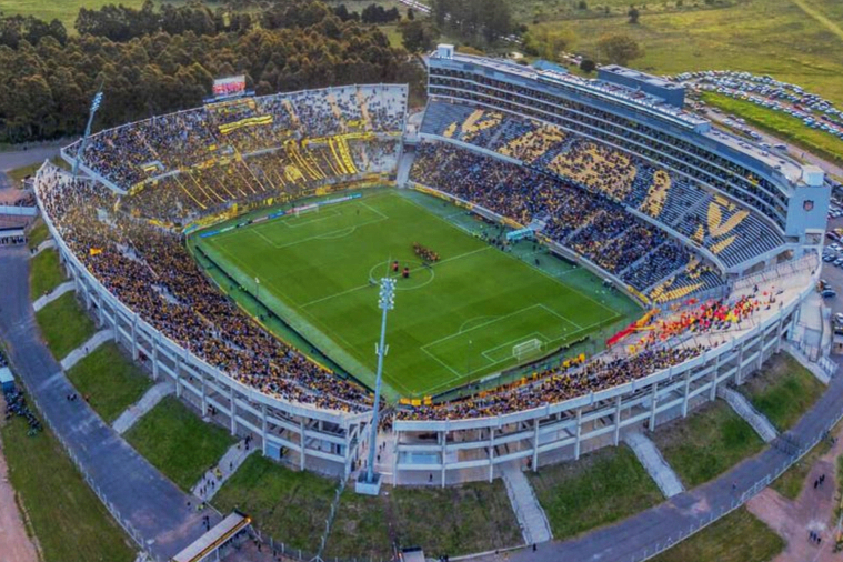 Uruguayan Football and Libertadores Cup Airbnb