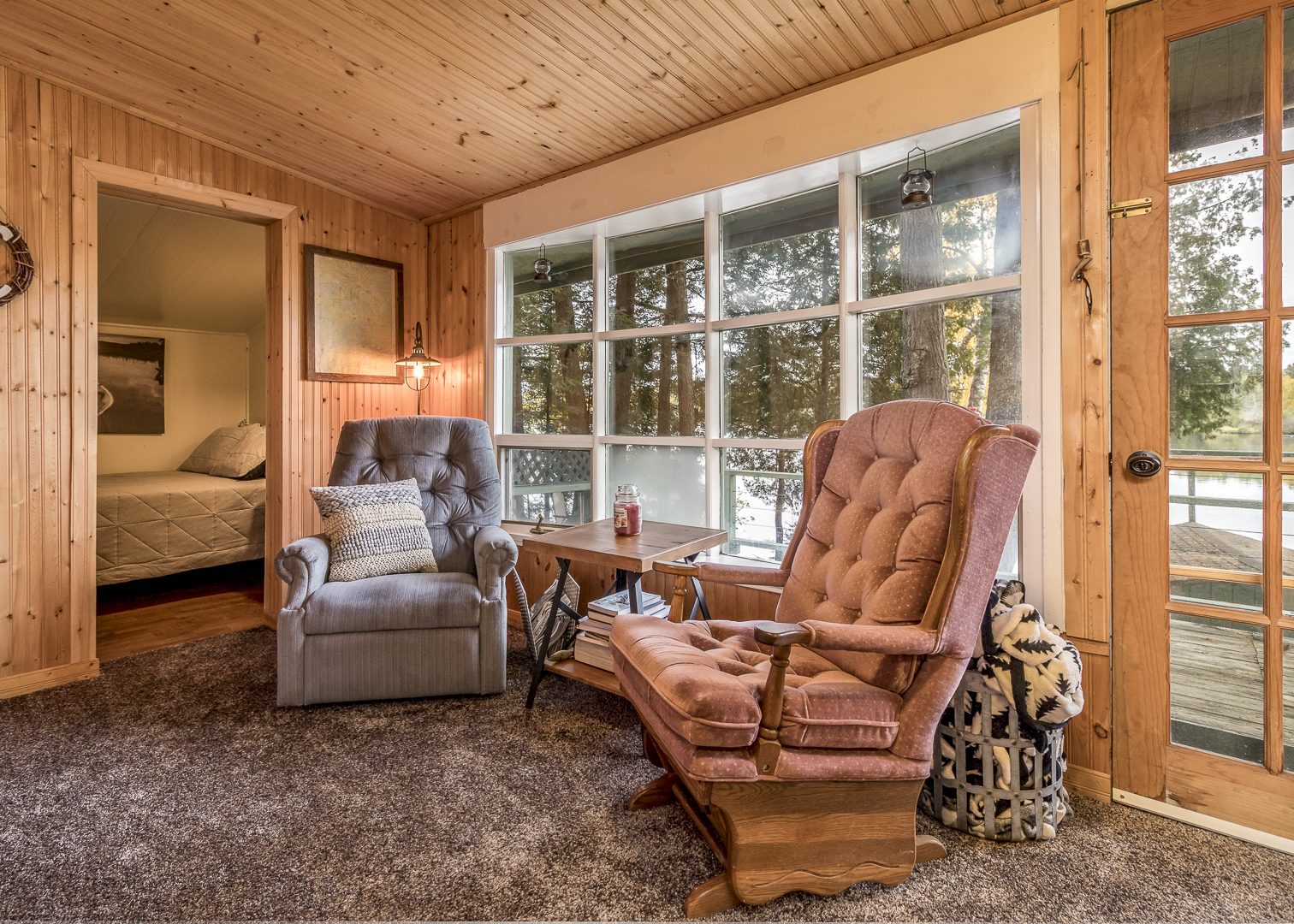 Roads End Retreat on Lost Lake Cabins for Rent in Saint Germain