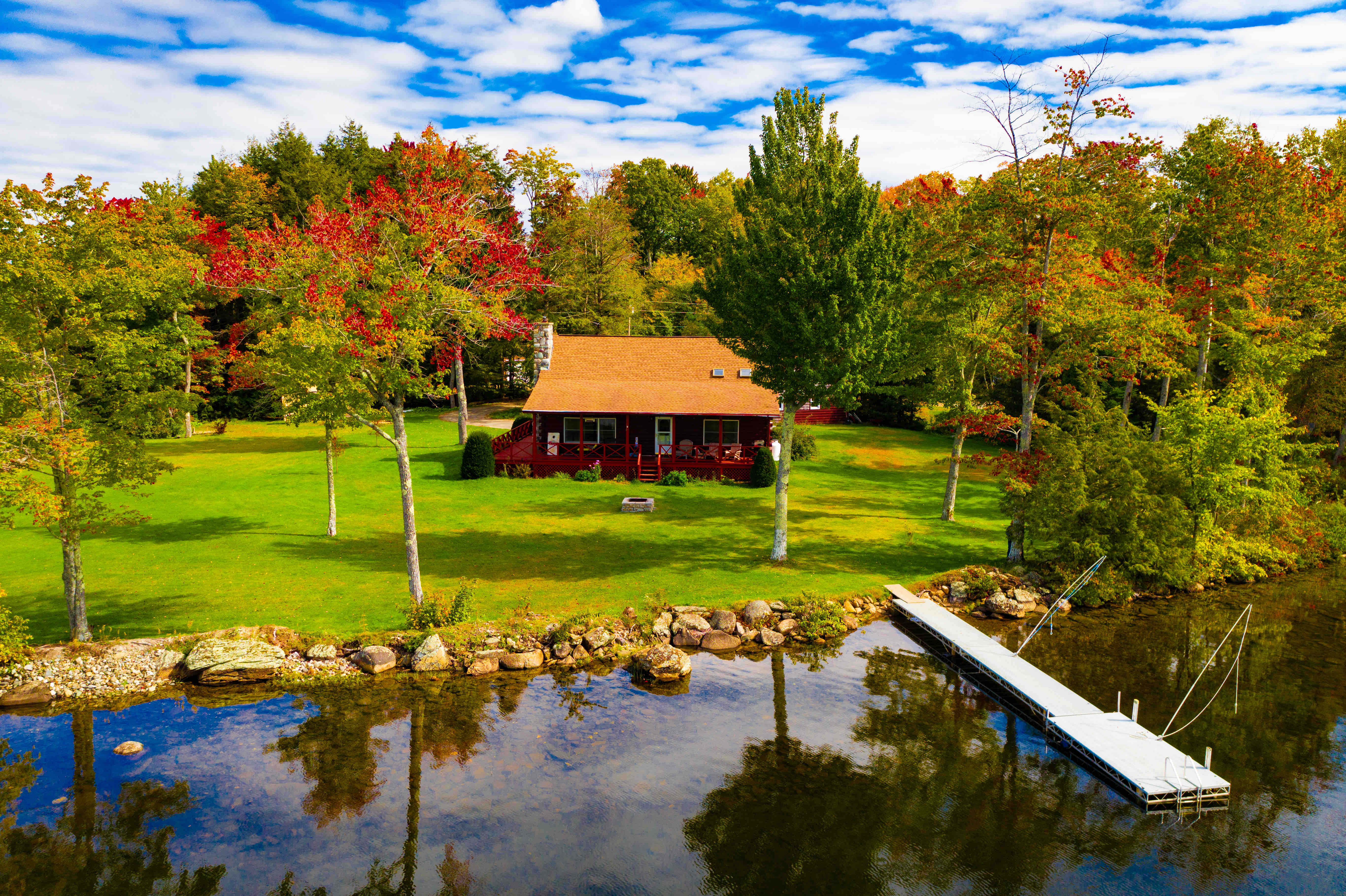 Lakefront Log Cabin on Pleasant Lake Houses for Rent in Stetson