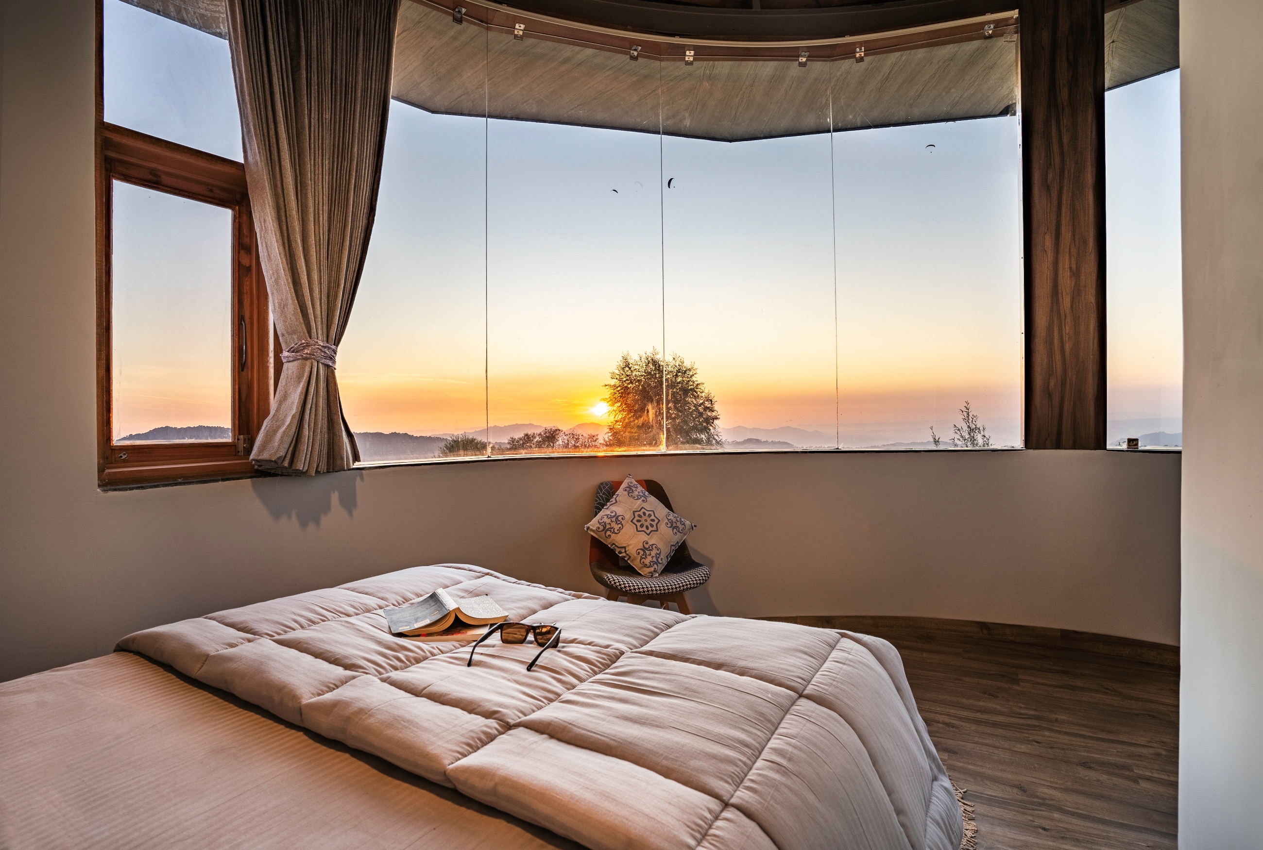 Zostel Plus Bir | Superior Deluxe Room