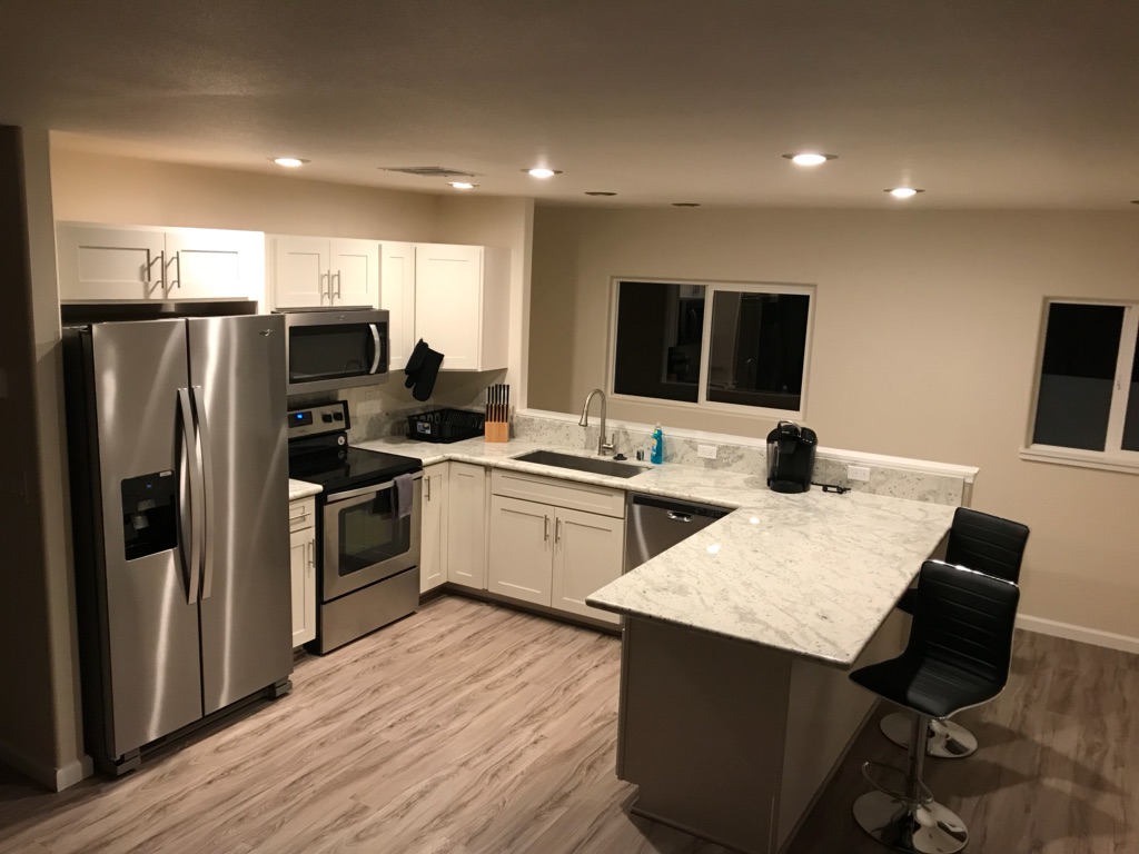 ENTFLIEHE DER WESTKÜSTE! NUR WENIGE MINUTEN VOM STRAND ENTFERNT - Airbnb