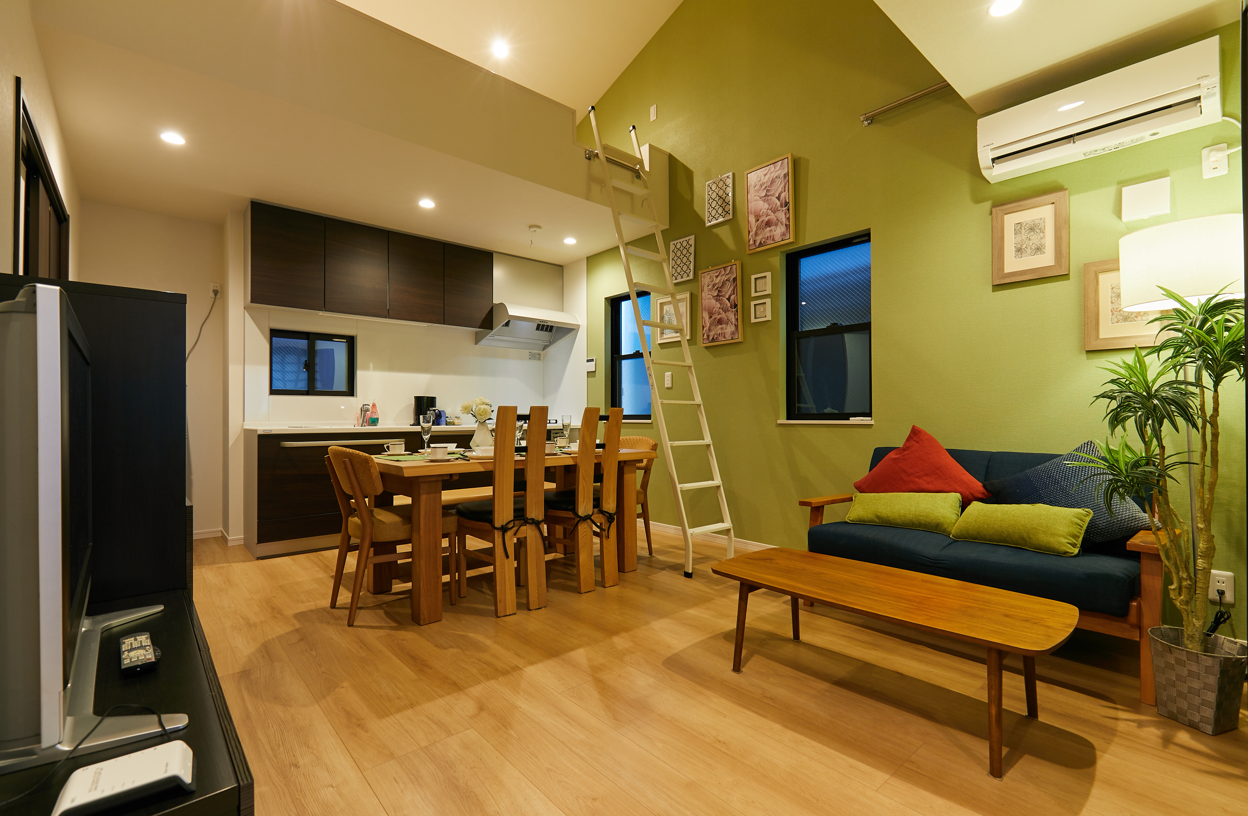 3 Stops to Asakusa / Private Loft House/1 min Sta