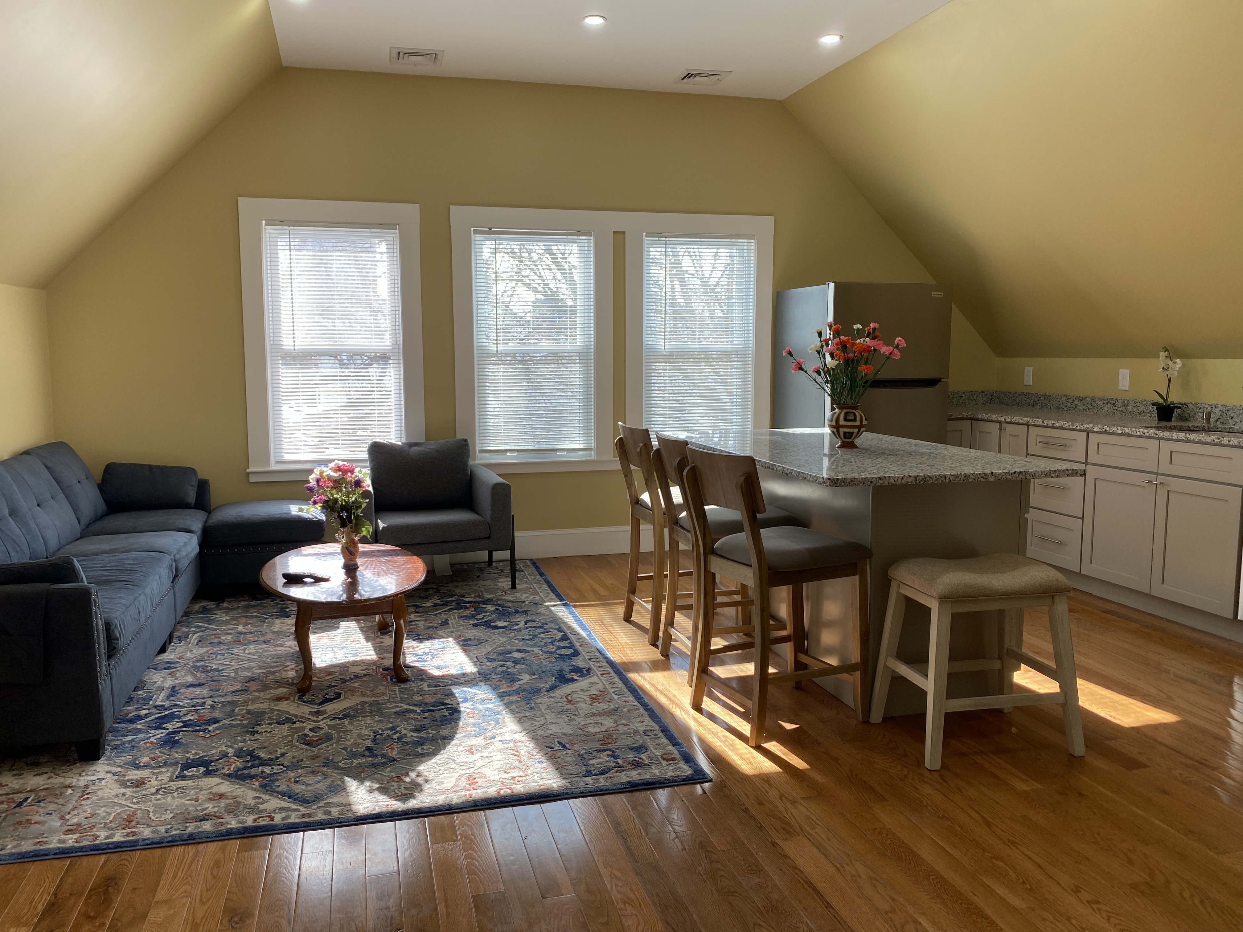 Entire Floor, Malden Listing