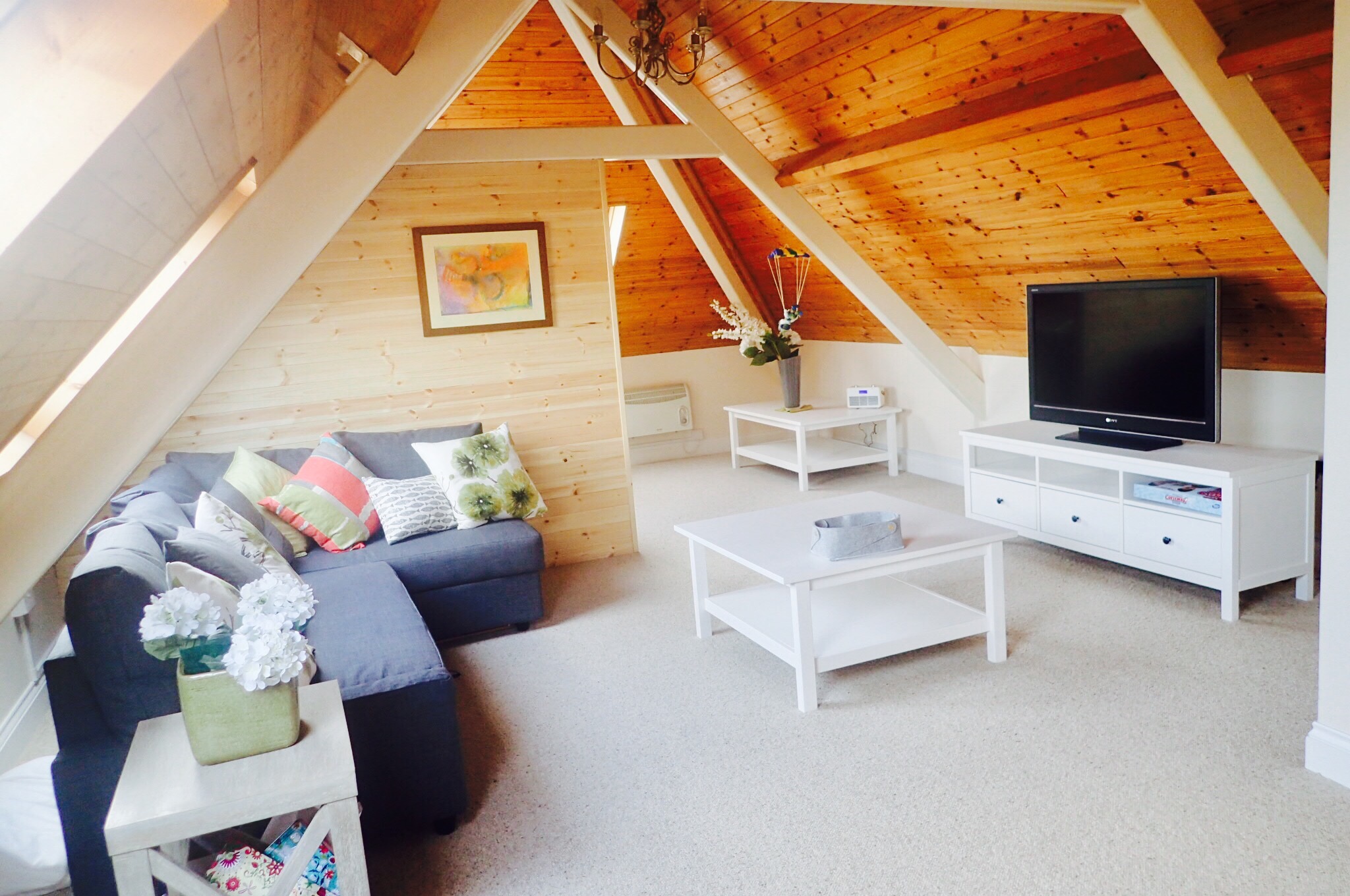 Light & airy duplex in Tenby town centre