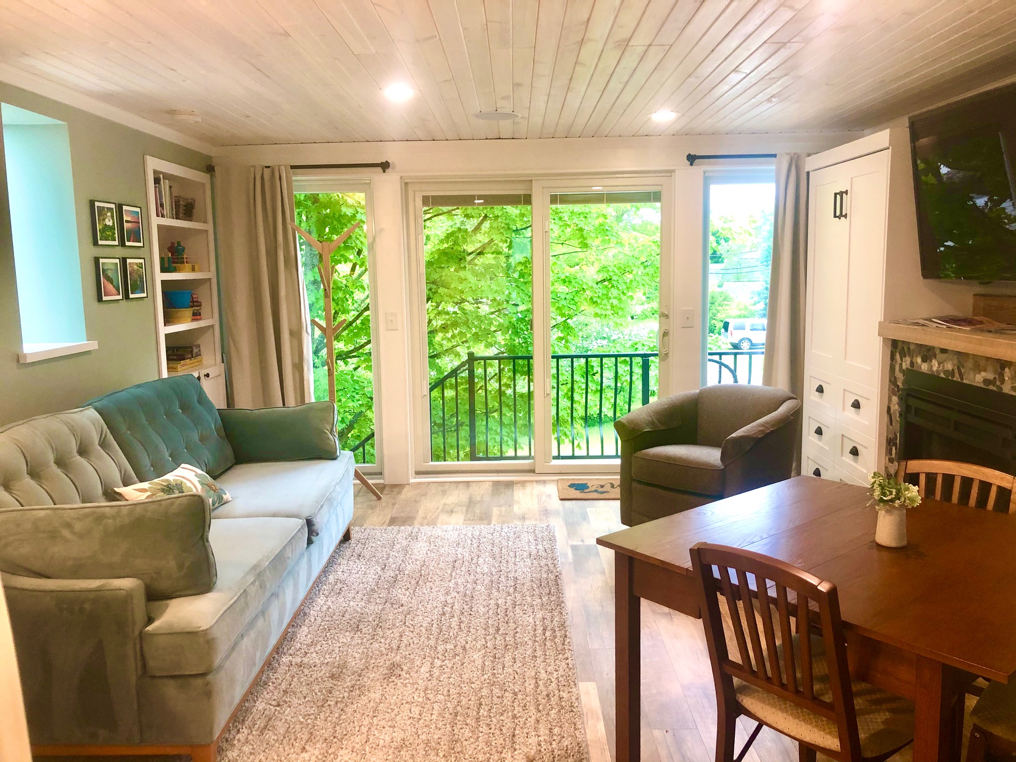 TreeLoft Suttons Bay intown retreat Lofts for Rent in Suttons Bay