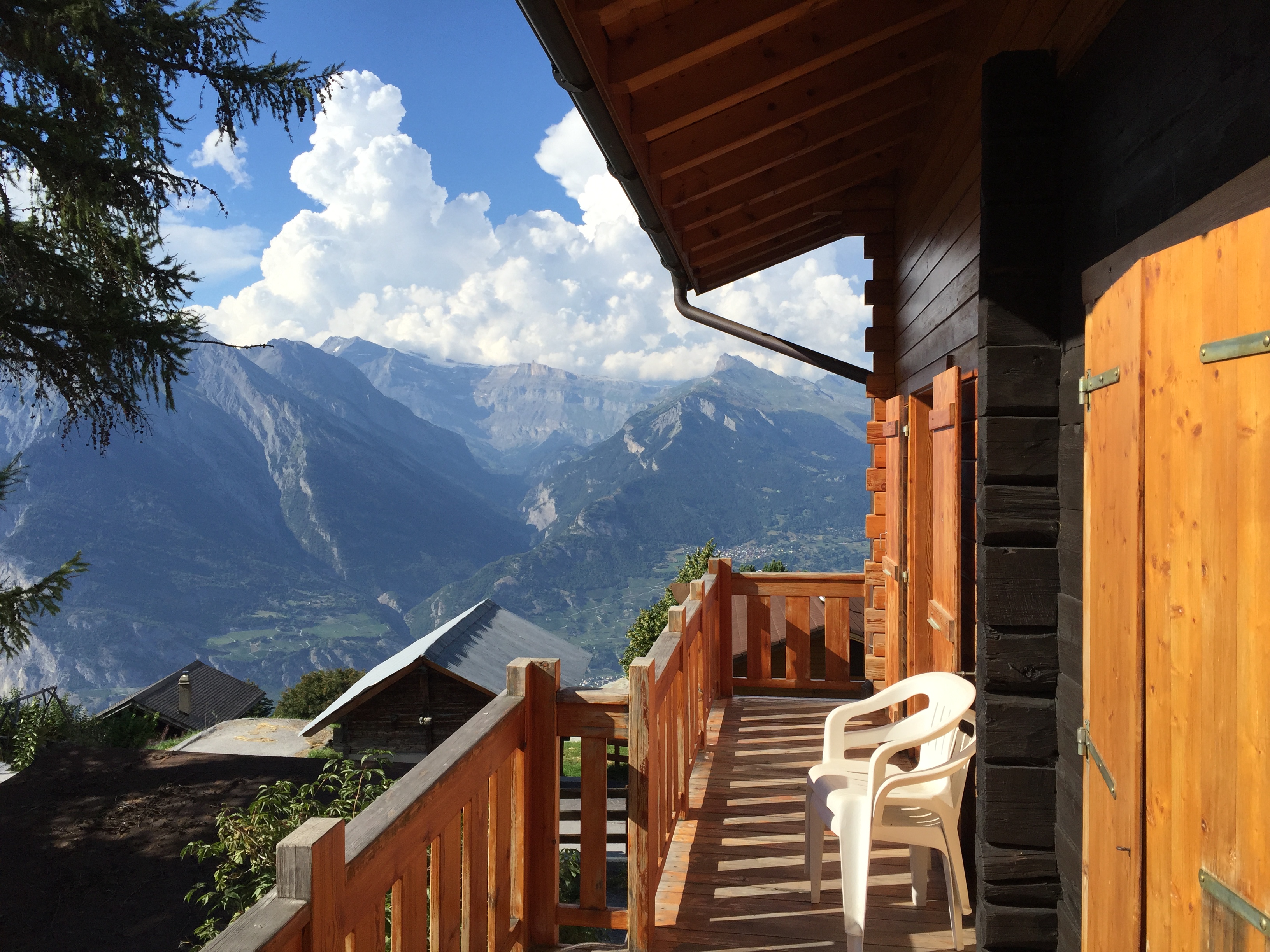 Lovely and typical Chalet,calm with wonderful view