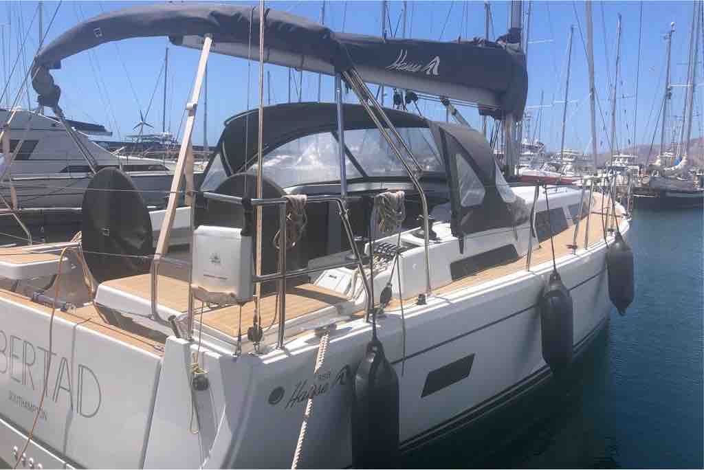 Sought after accommodation in Puerto Calero Marina
