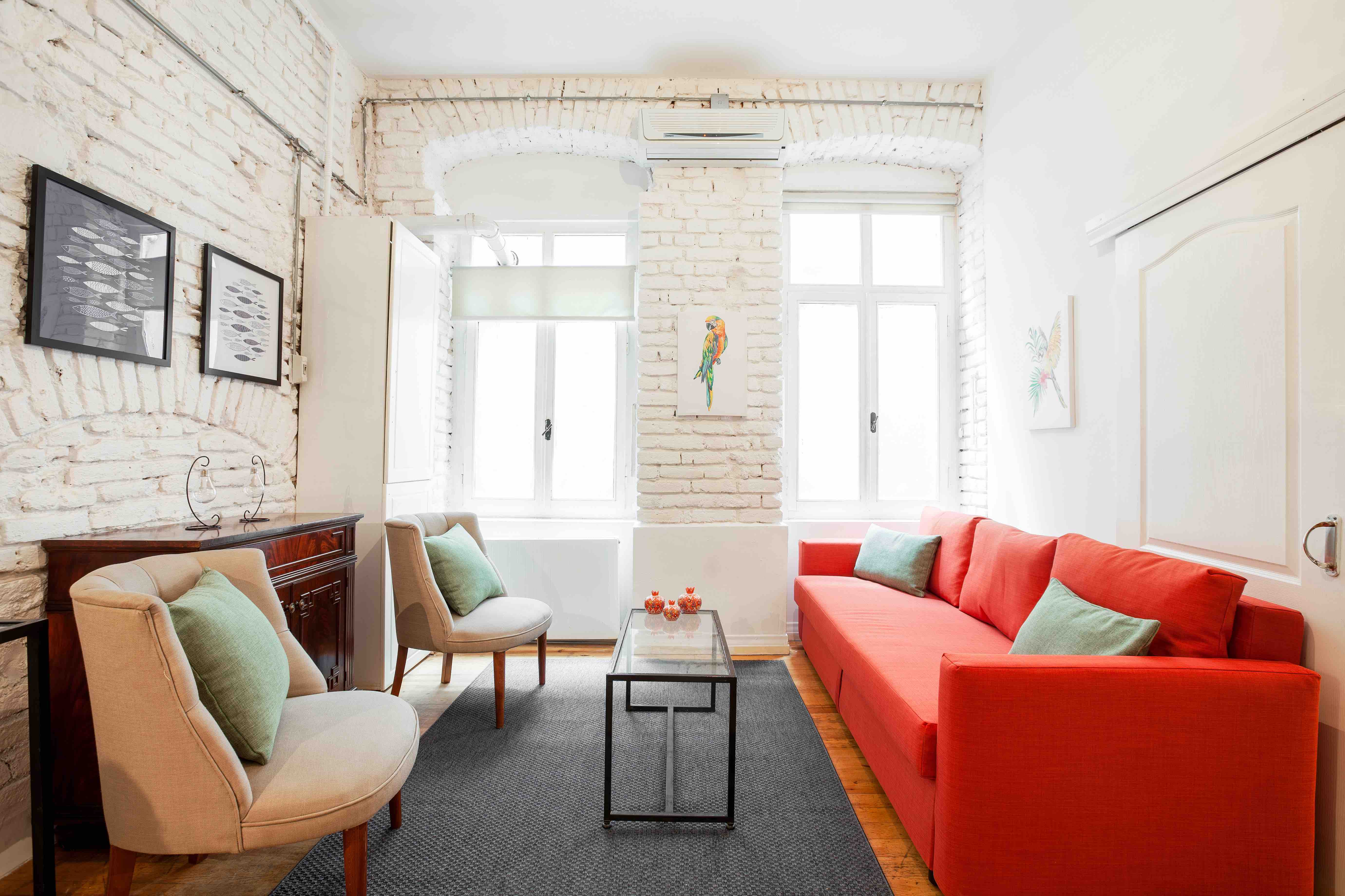 Historical Comfy Flat in Taksim - 01