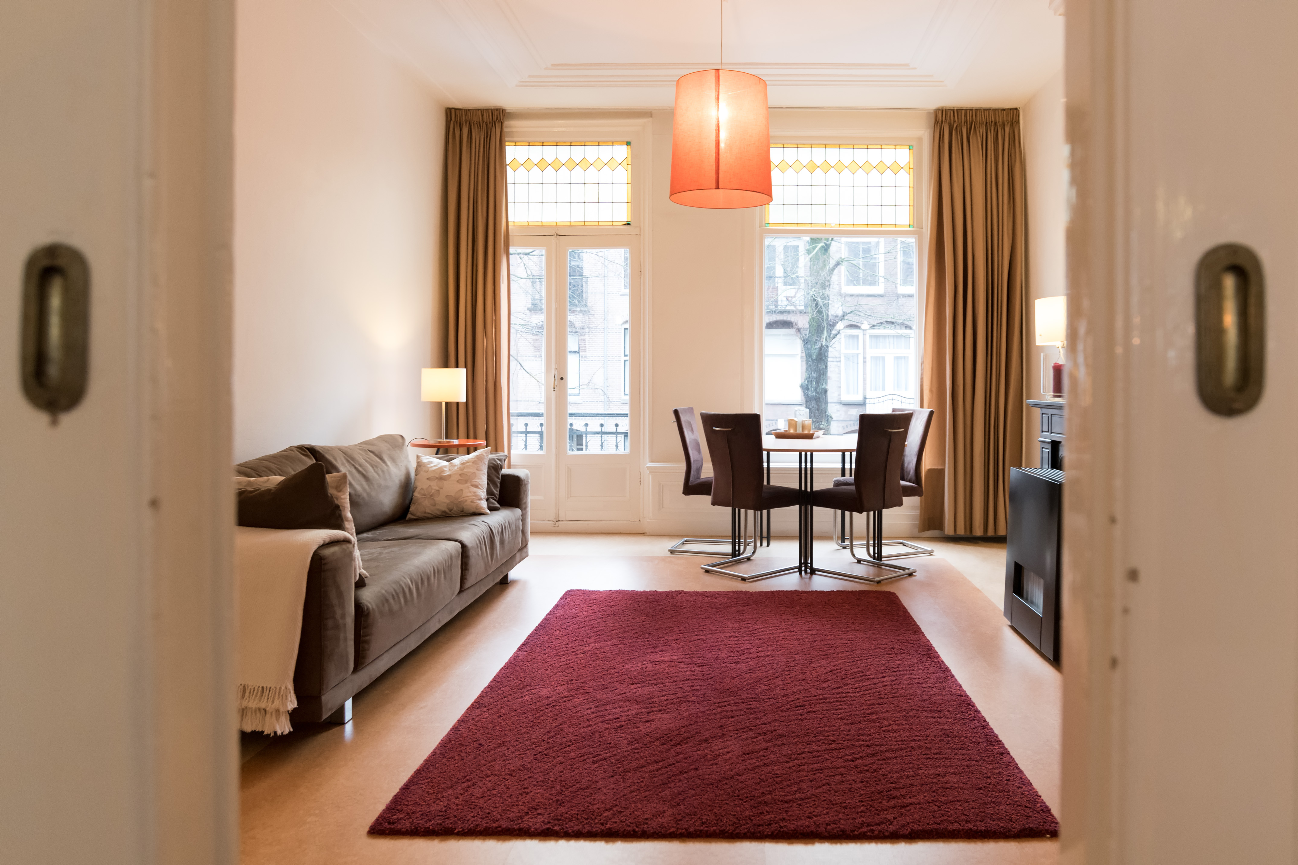 Sunny apartment Amsterdam Zuid behind Museumsquare โ Amsterdam stay