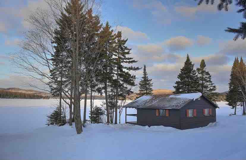 Idyllic Waterfront Cabin w Direct ATV & Snowmobile Cabins for Rent in