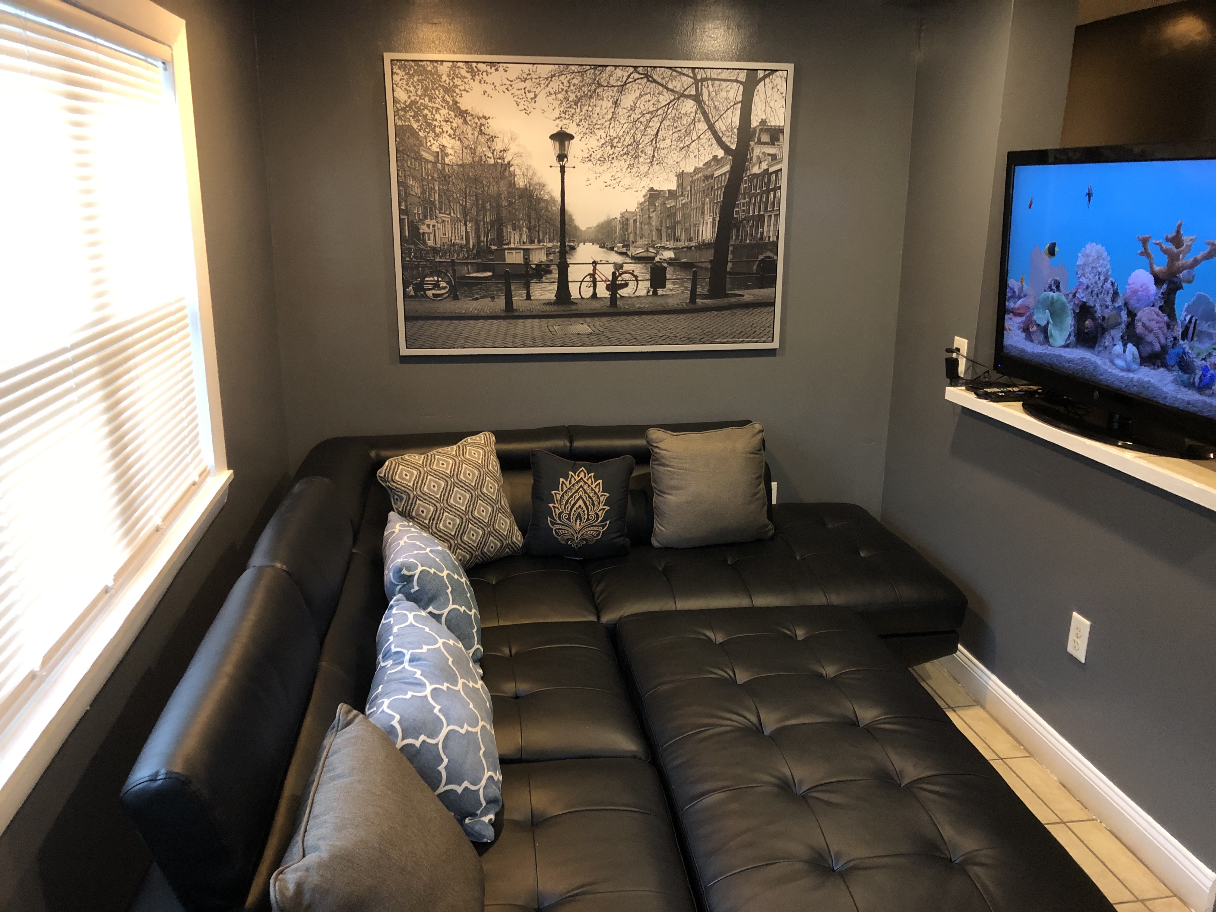 Amazing 3 Bed Close To Boston With Parking & Yard in Roslindale, Boston