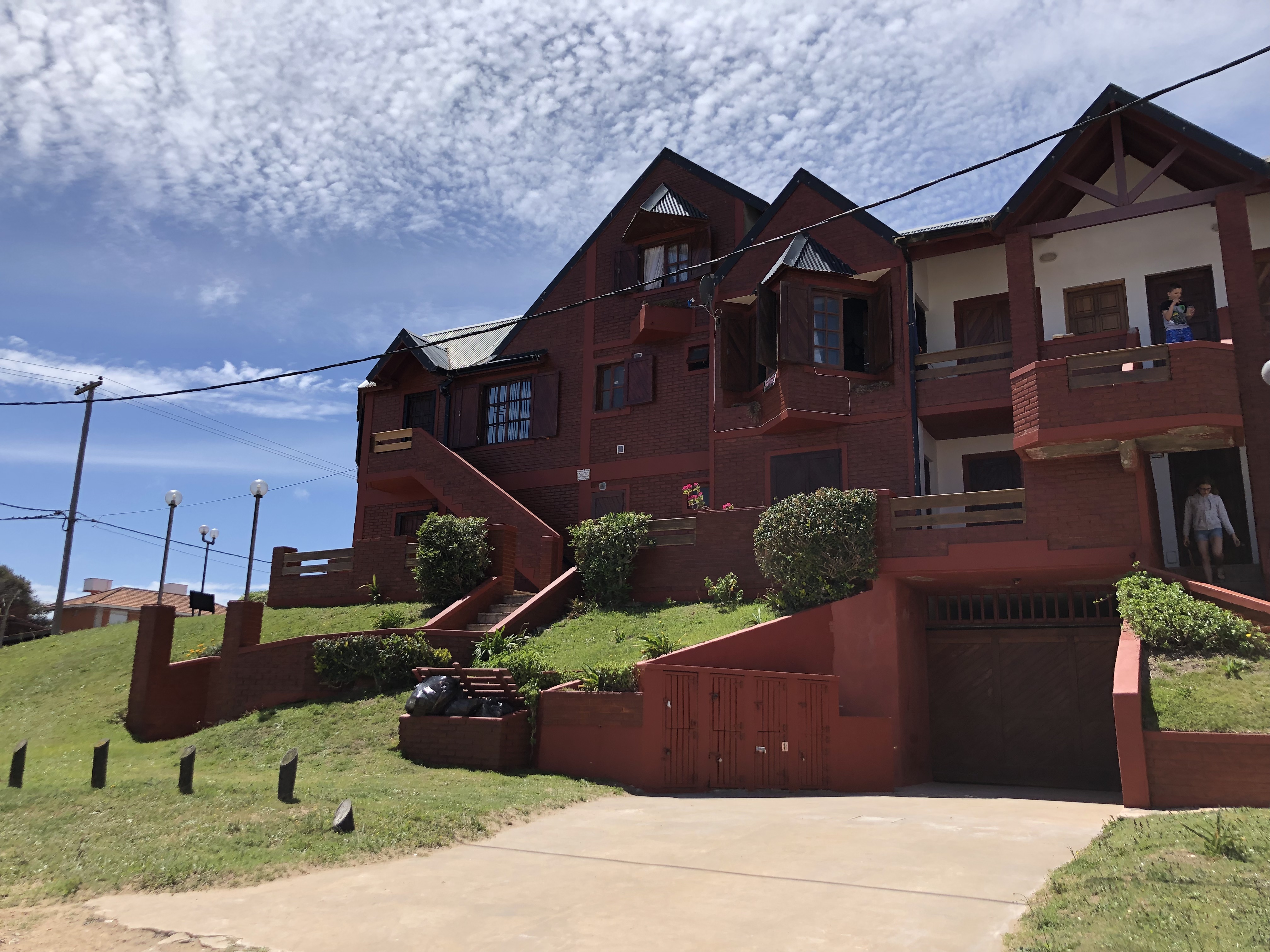 Beautiful Duplex. Sea view 50mth of the beach