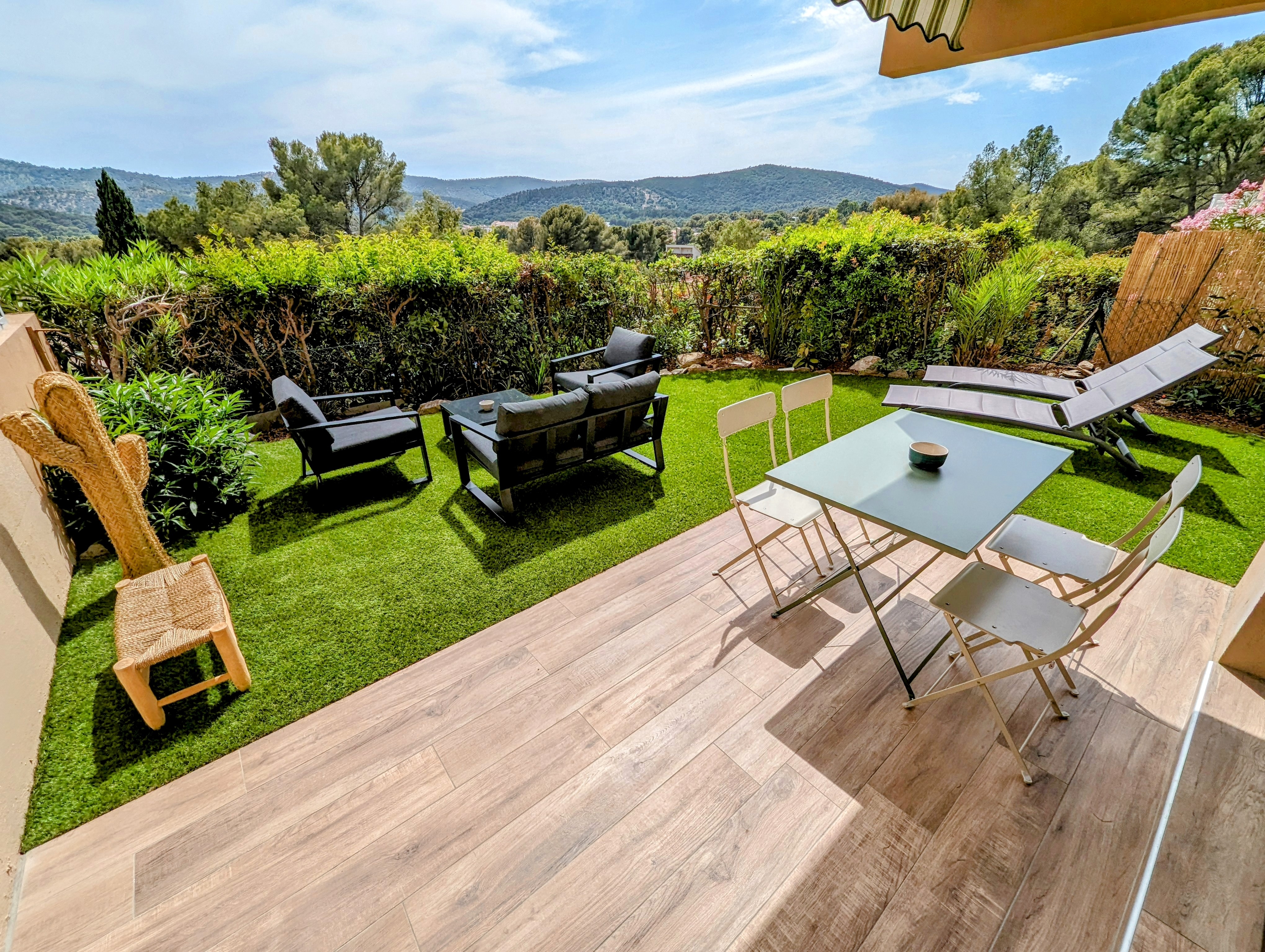 Stylish apartment and terrace