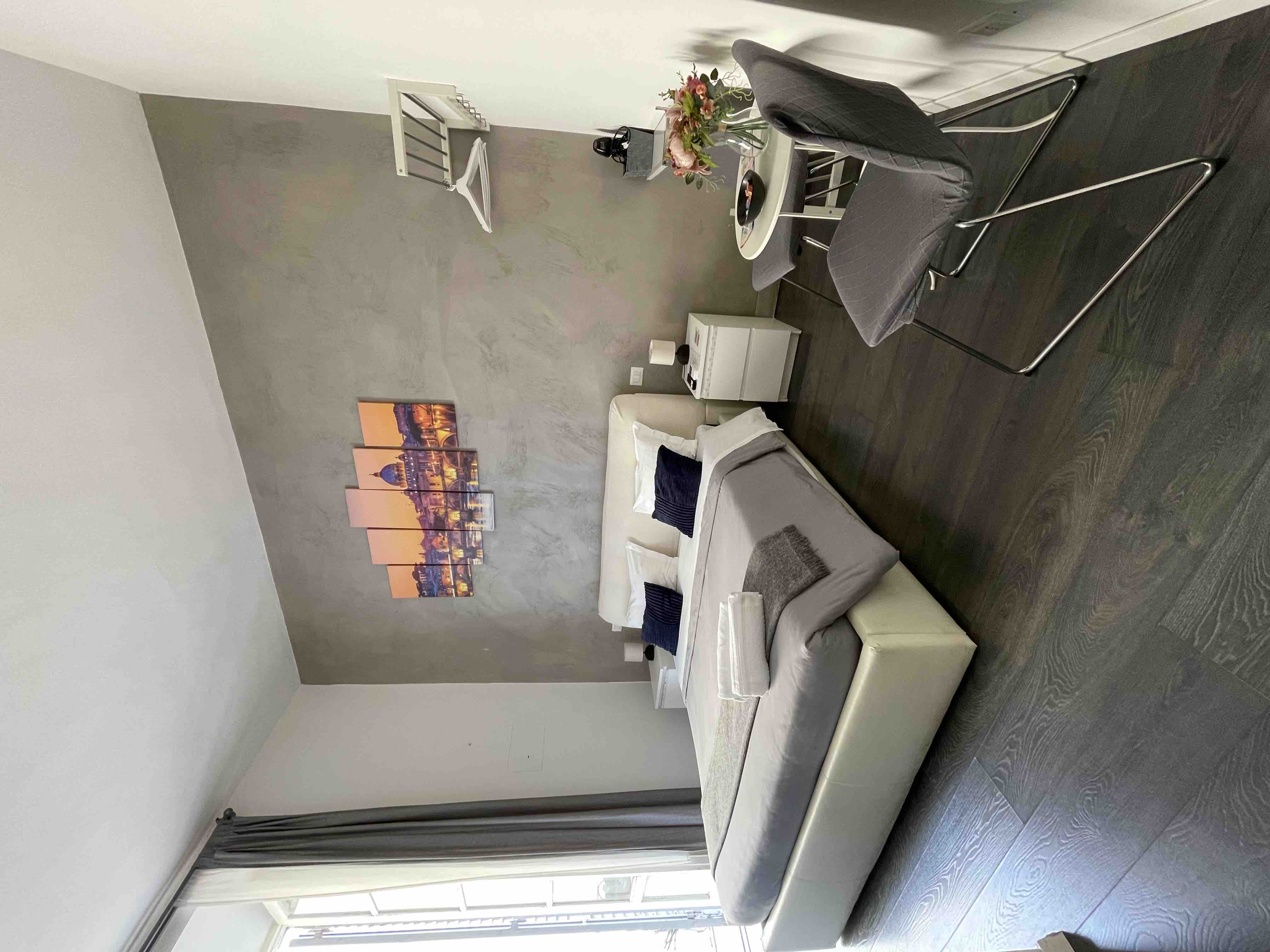 Ensuite Termini with Balcony, Wi-Fi and A/C