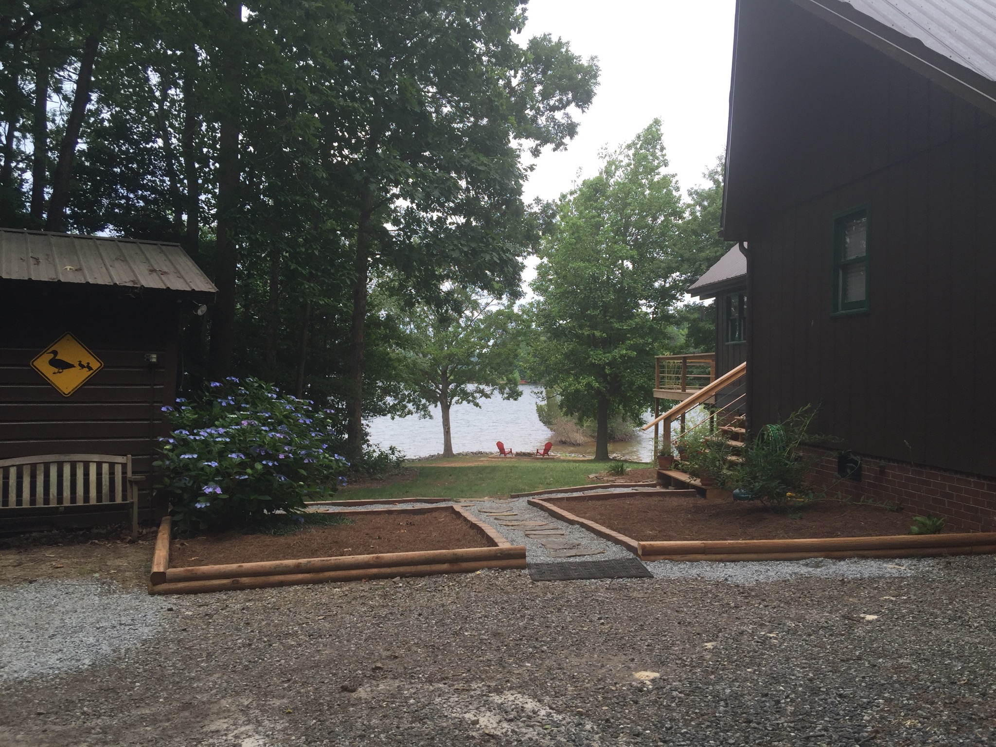 Lakefront Charming Cozy Cabin with Deep Water Dock Cabins for Rent in Troutman, North Carolina