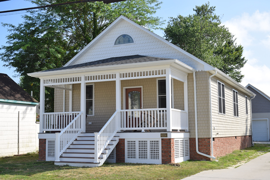 Miss Ida-New Construction Walking Distance to Town