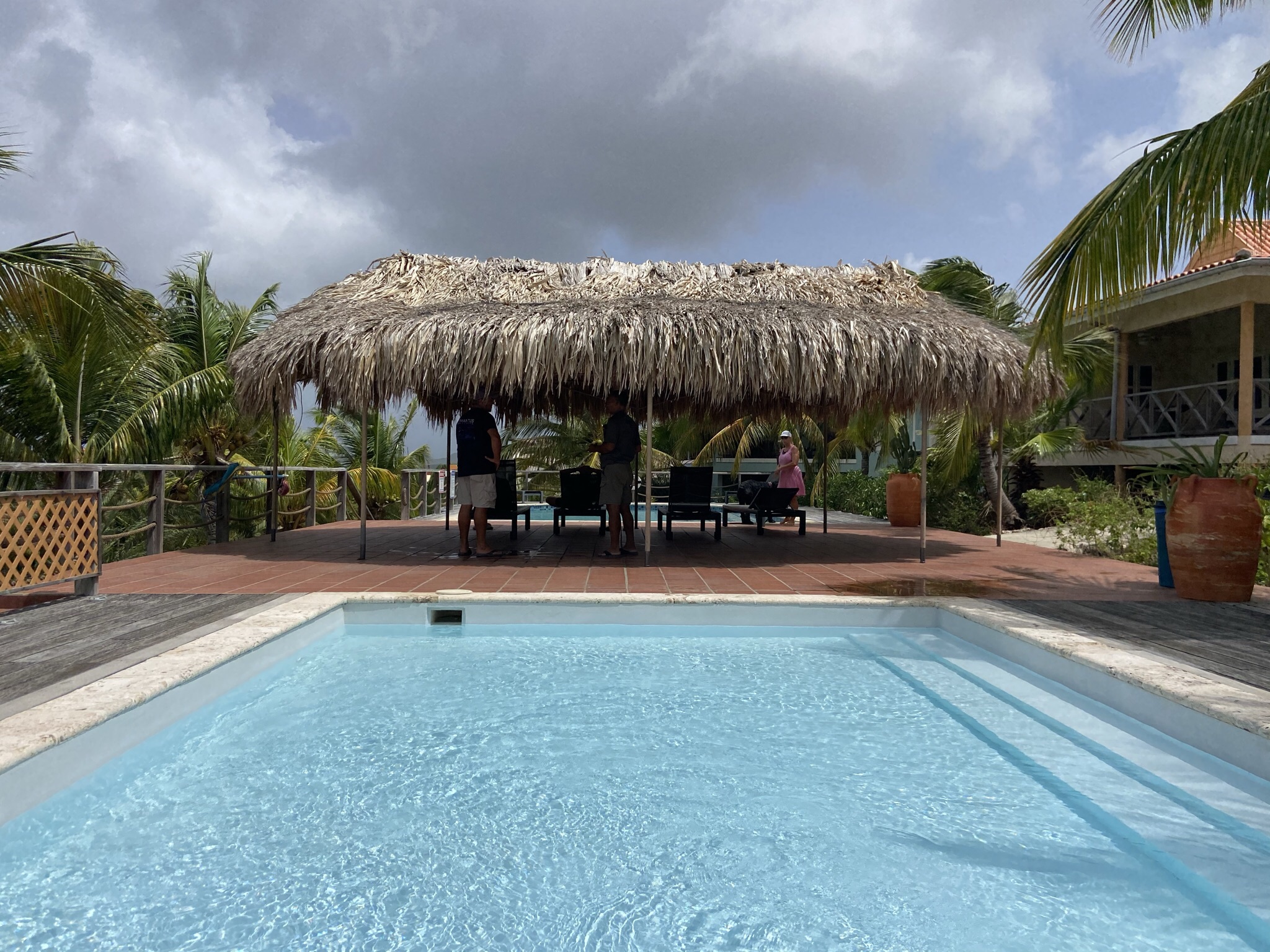 La Perla, Coastal Retreat Large Studio shared Pool