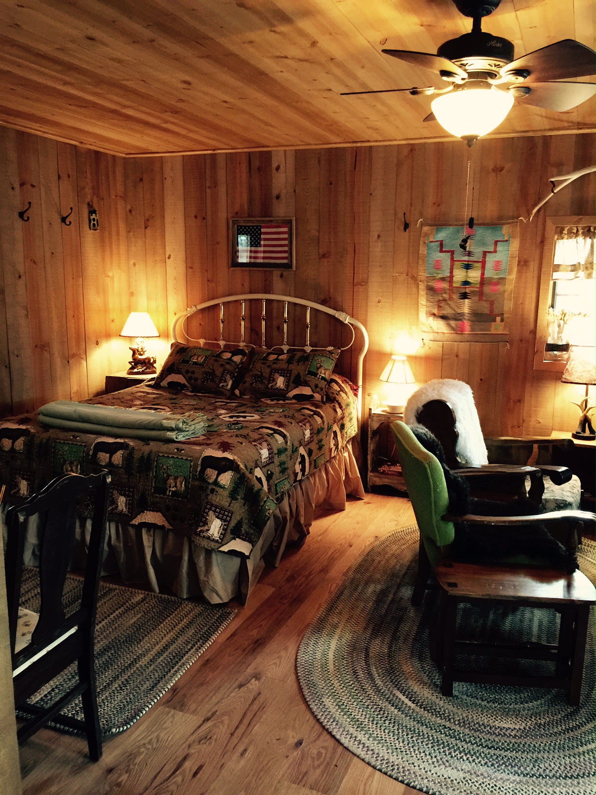 Secluded Cozy Cabin in the Forest