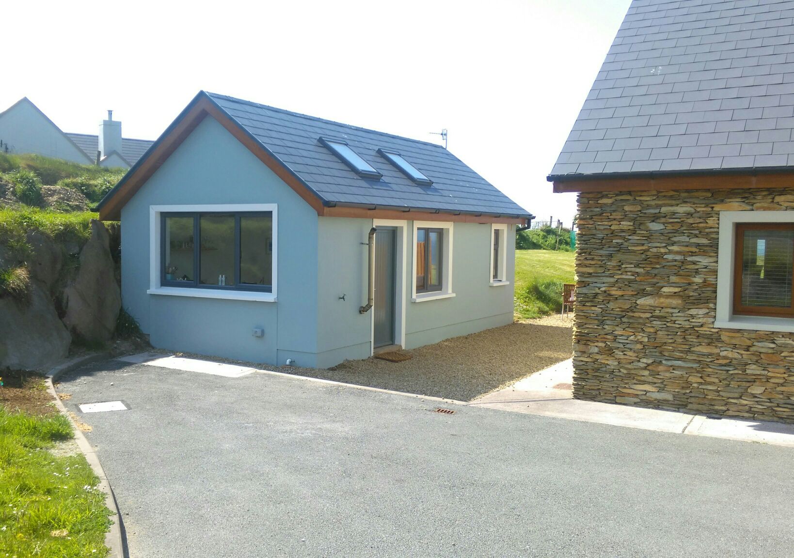 Dunquin Studio Apartment. Dingle Peninsula. Guesthouses for Rent in